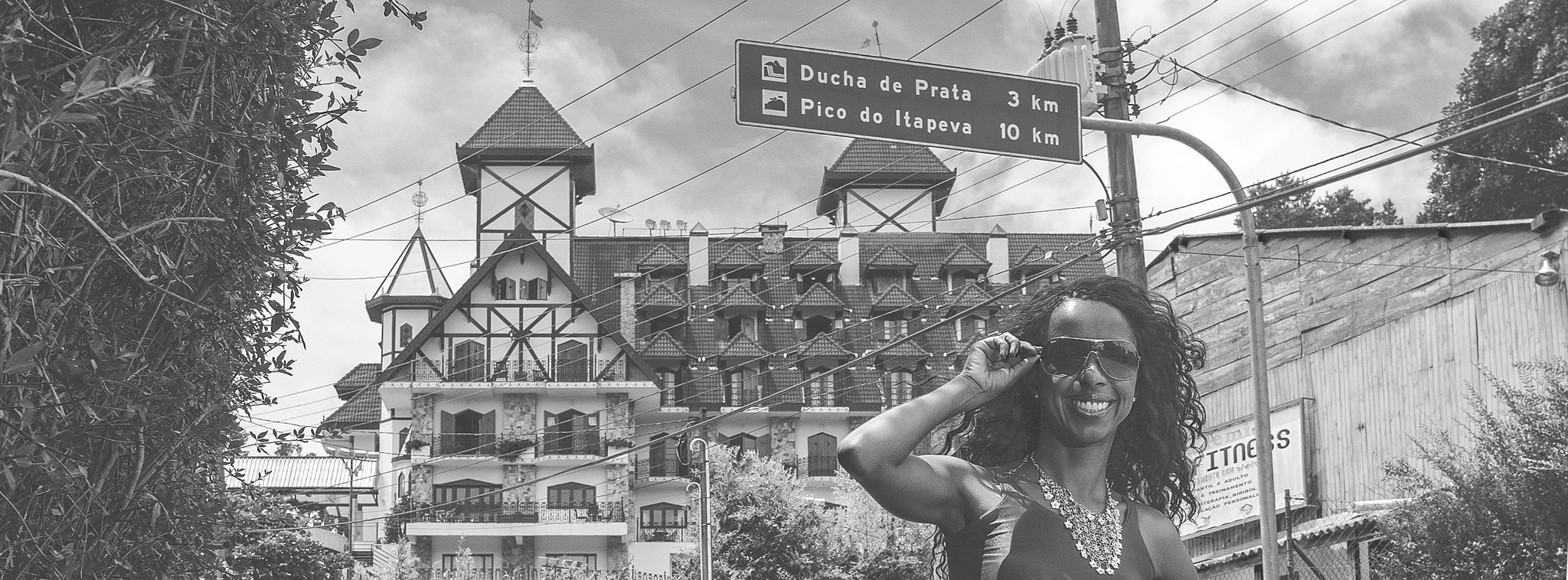 Canon EF-S 24mm F2.8 STM sample photo. Arriving at pico do itapeva photography