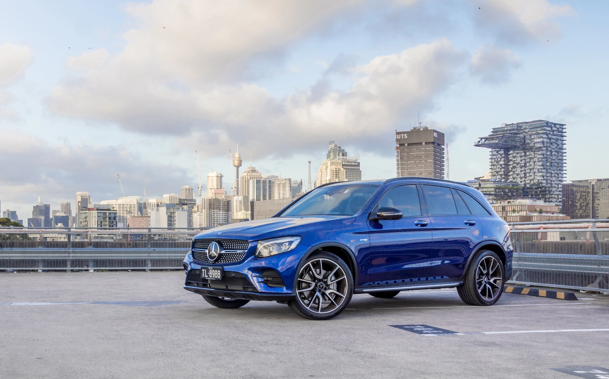 Tamron 18-270mm F3.5-6.3 Di II PZD sample photo. Mercedes benz glc43 photography