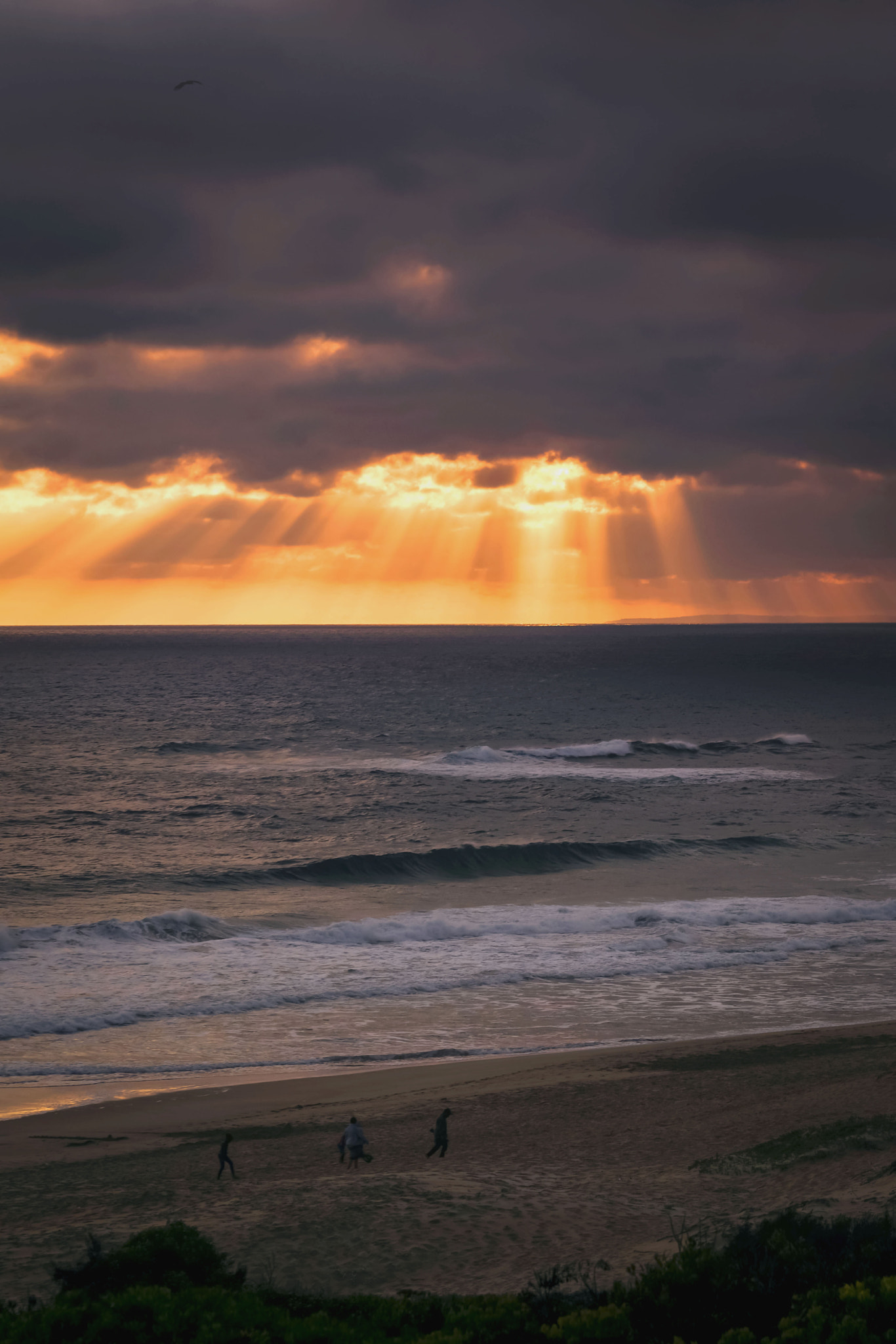 Nikon D5200 sample photo. Sunset over the beach photography