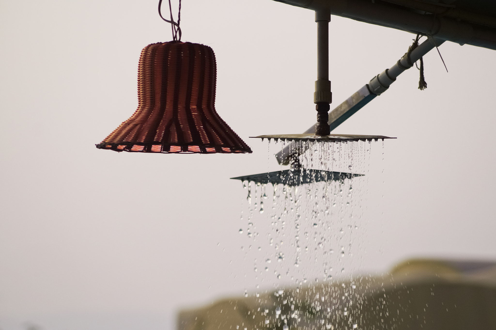 Sony SLT-A58 + Sony DT 55-200mm F4-5.6 SAM sample photo. Water droplets photography