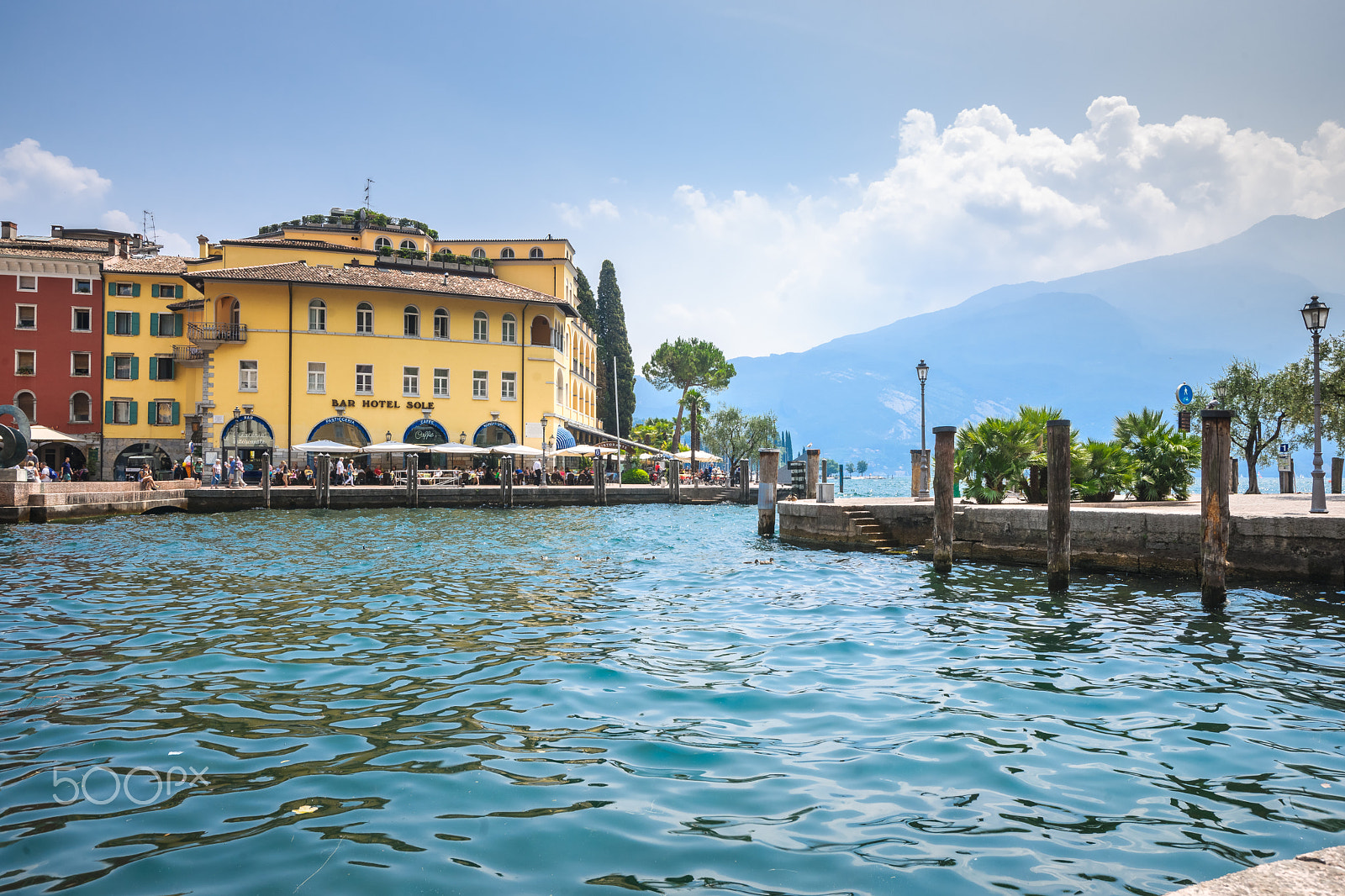 Sony Alpha DSLR-A900 + Sony Vario-Sonnar T* 16-35mm F2.8 ZA SSM sample photo. Riva del garda. lake garda northern italy photography