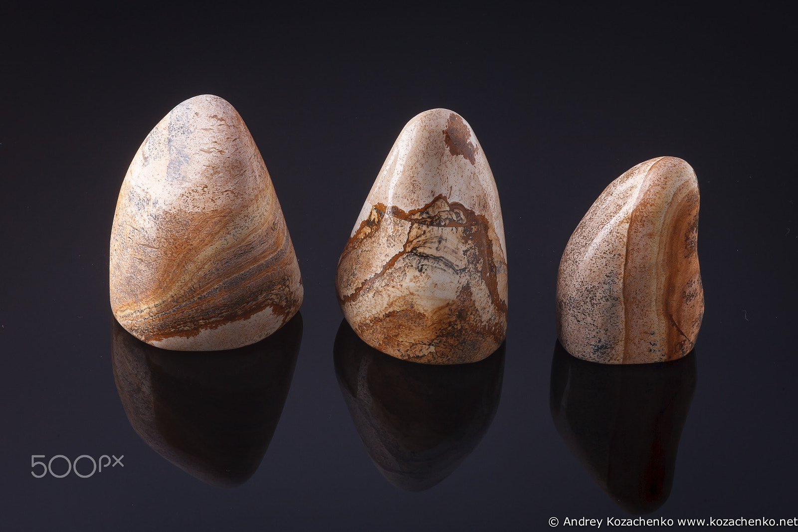 Canon EOS 5D + Sigma 105mm F2.8 EX DG Macro sample photo. Set of brown natural mineral stones photography