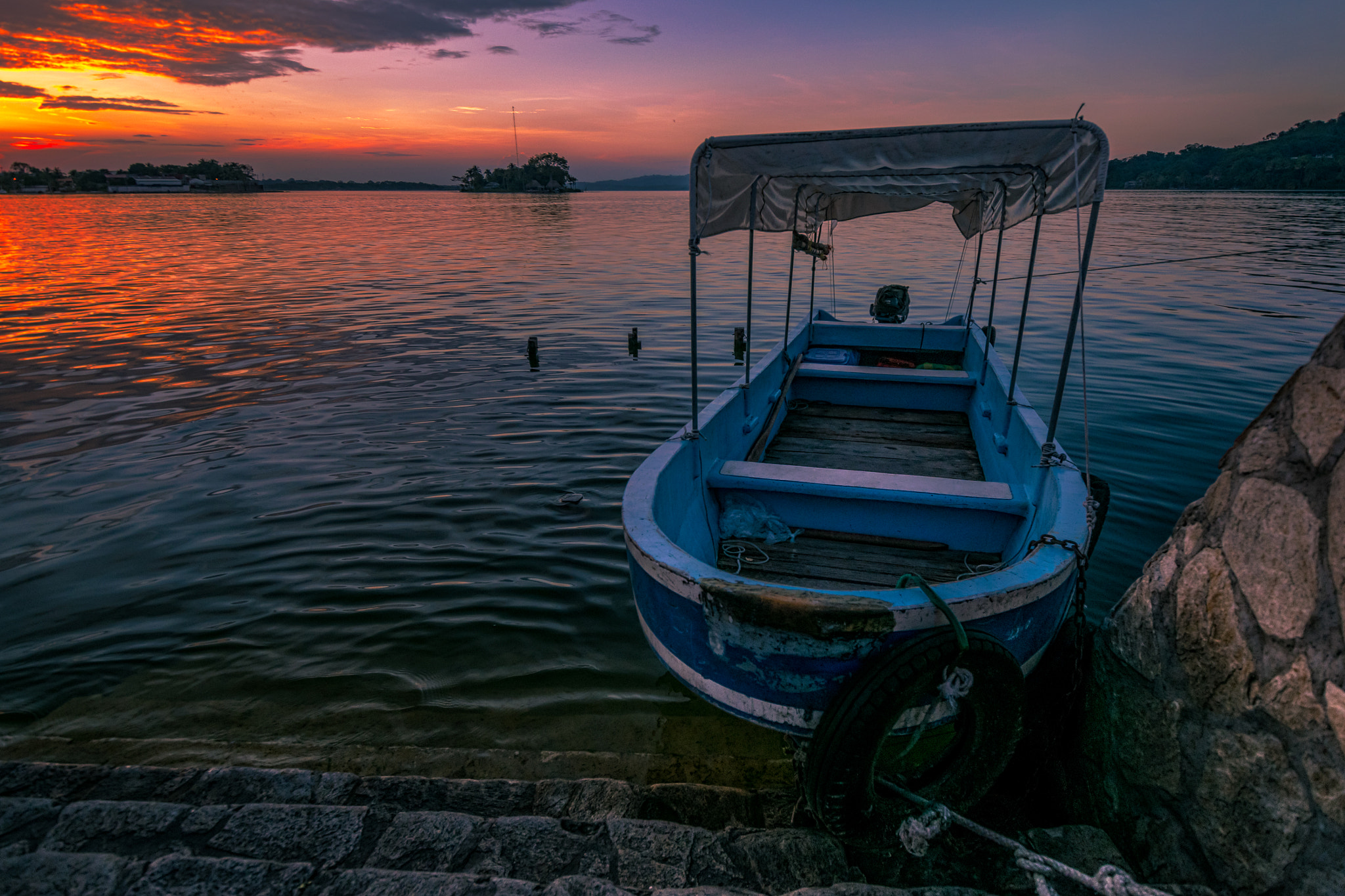Nikon D5300 sample photo. Sunset over lago peten itza photography