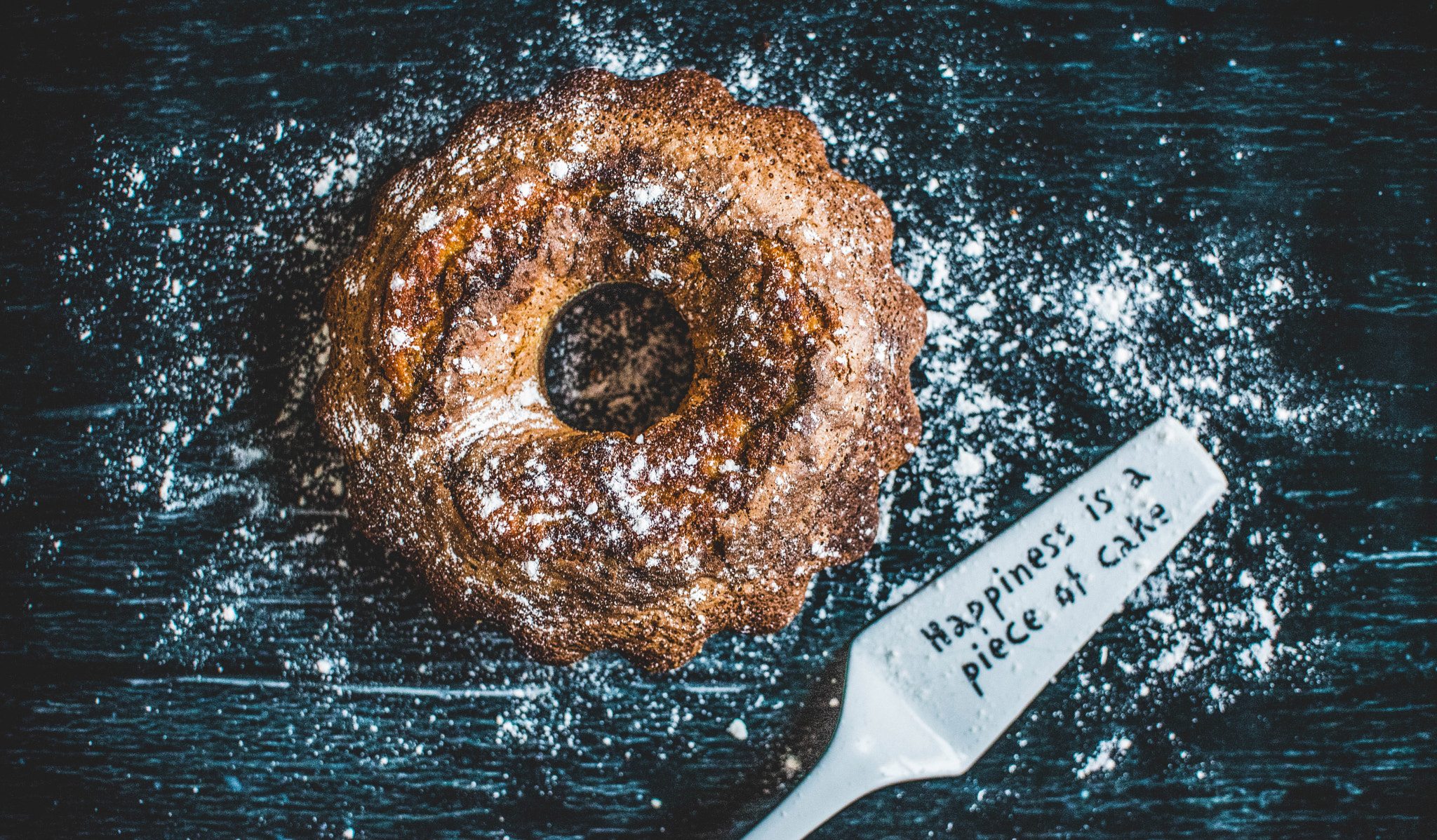 Nikon D750 + Nikon AF-S DX Nikkor 35mm F1.8G sample photo. Happiness is a piece of cake photography
