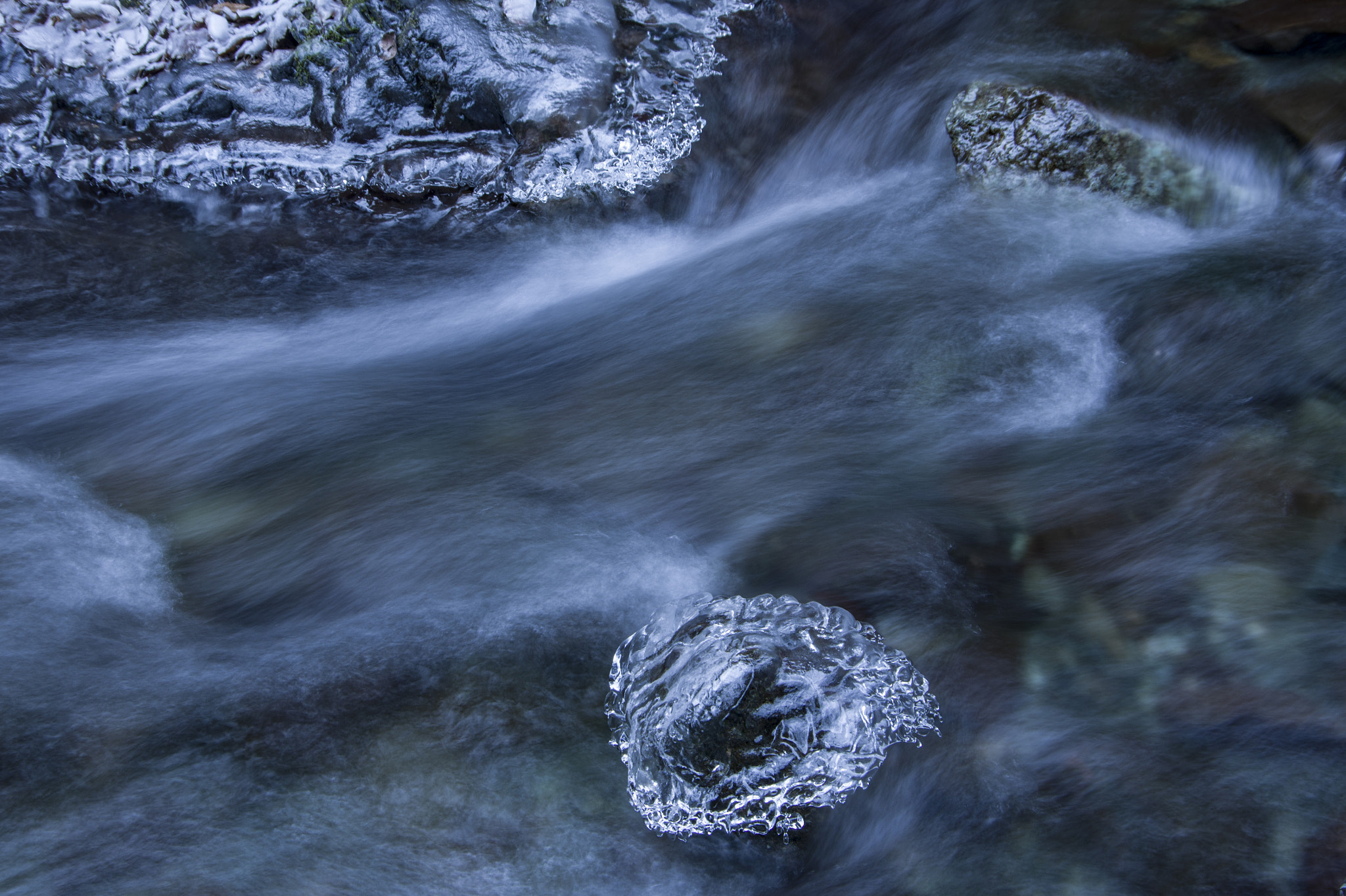 Pentax K-1 sample photo. Ice world photography