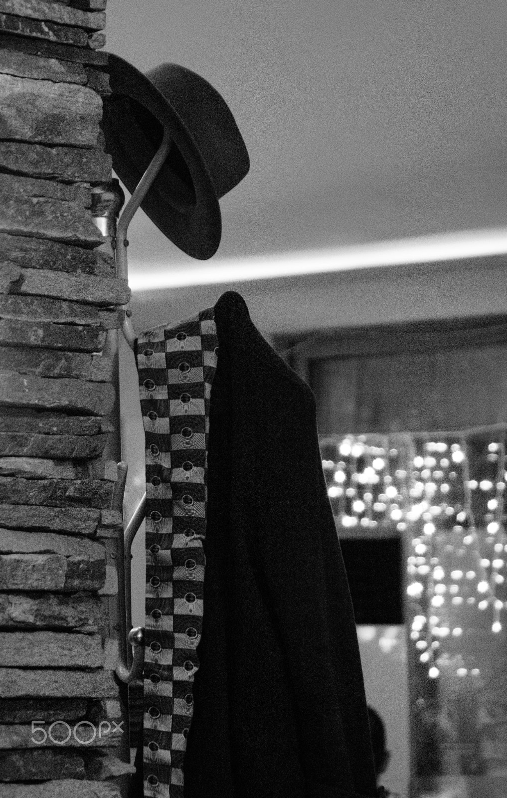 Nikon D7200 sample photo. Hat, scarf and coat on hanger photography