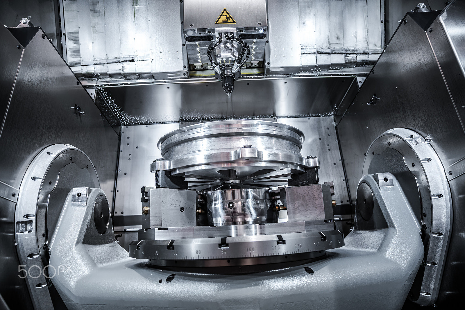 Canon EF 24-70mm F2.8L II USM sample photo. Metalworking cnc milling machine. photography