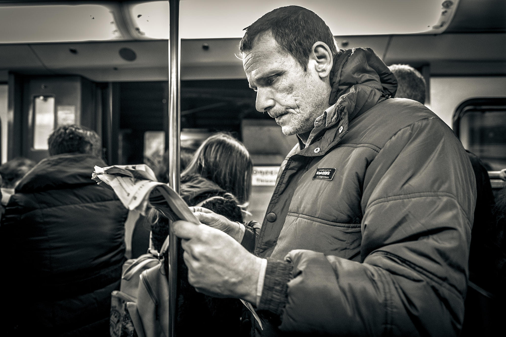 Canon EF 24mm F1.4L II USM sample photo. Man reading photography