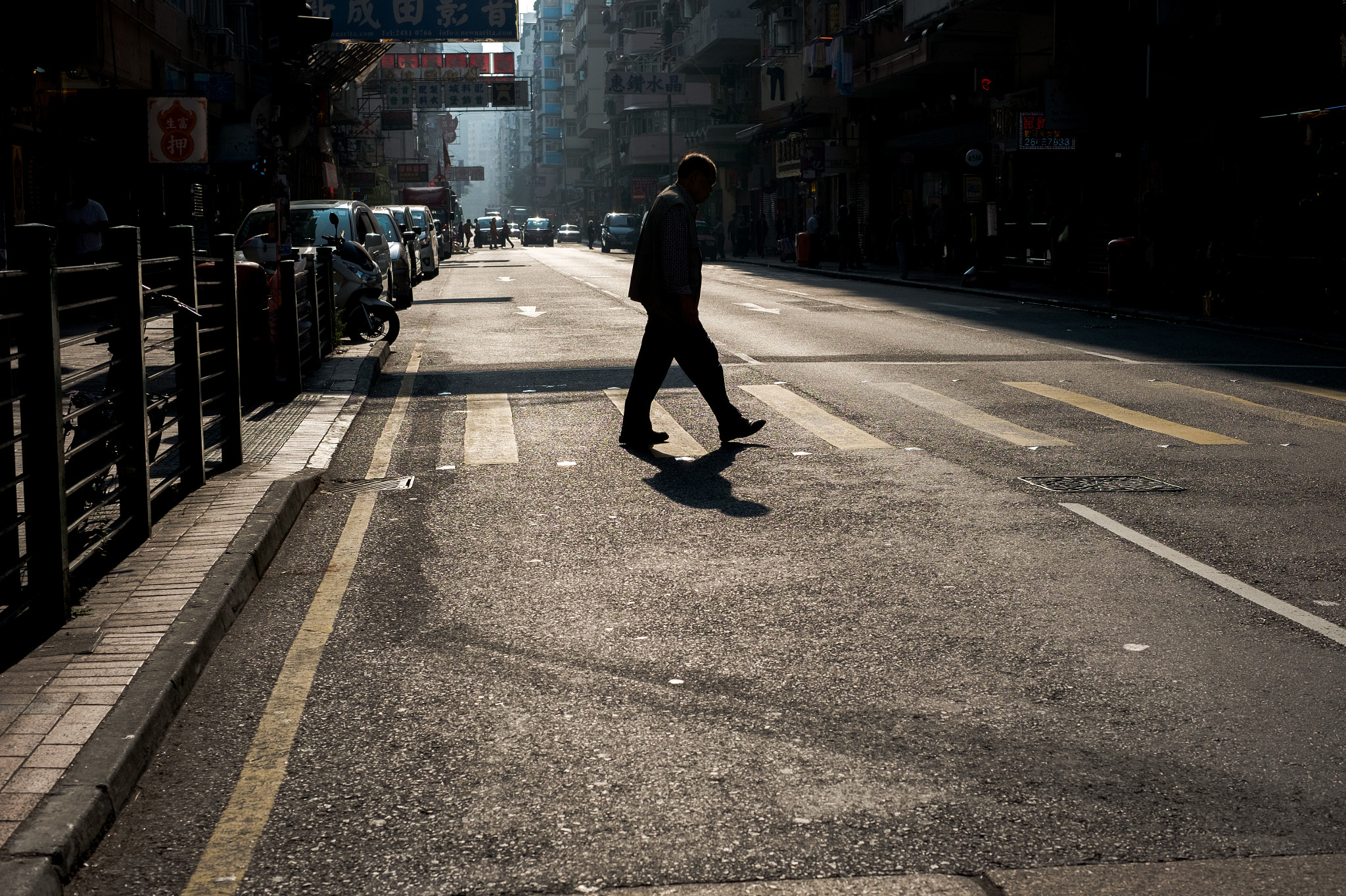 Fujifilm X-M1 sample photo. Darkness ahead. photography