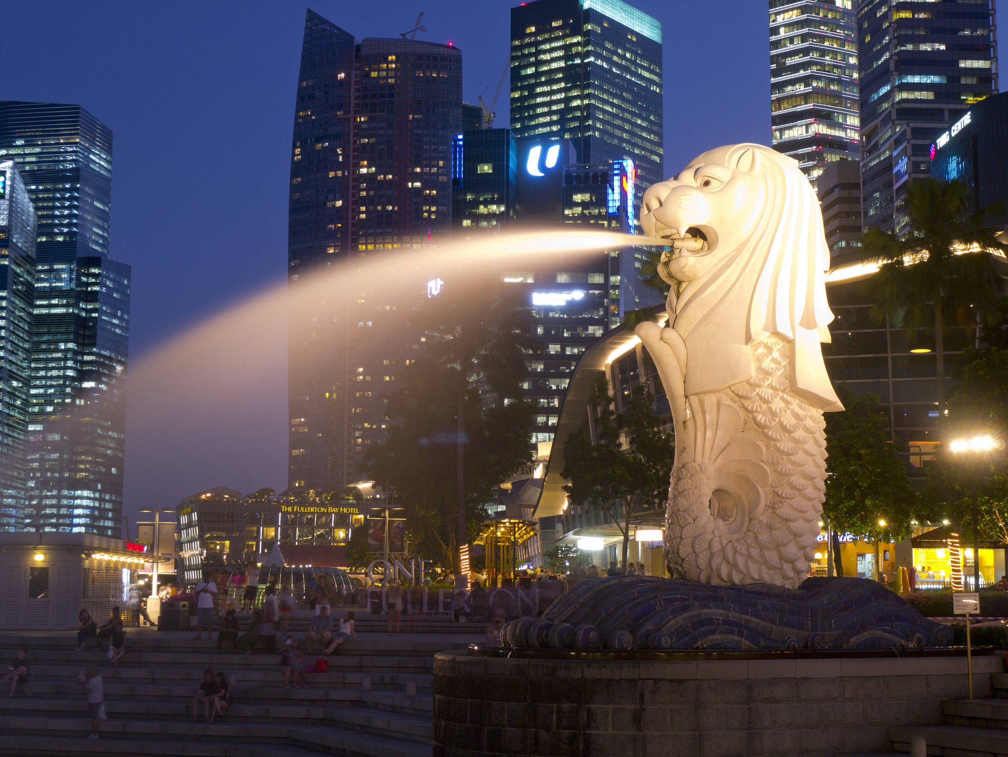 Panasonic Lumix DMC-GX1 + LUMIX G VARIO PZ 14-42/F3.5-5.6 sample photo. 魚尾獅 - the merlion photography