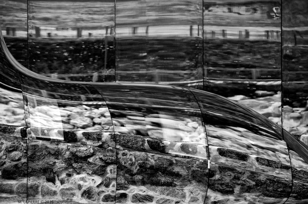 Nikon D3200 sample photo. Glass curves photography