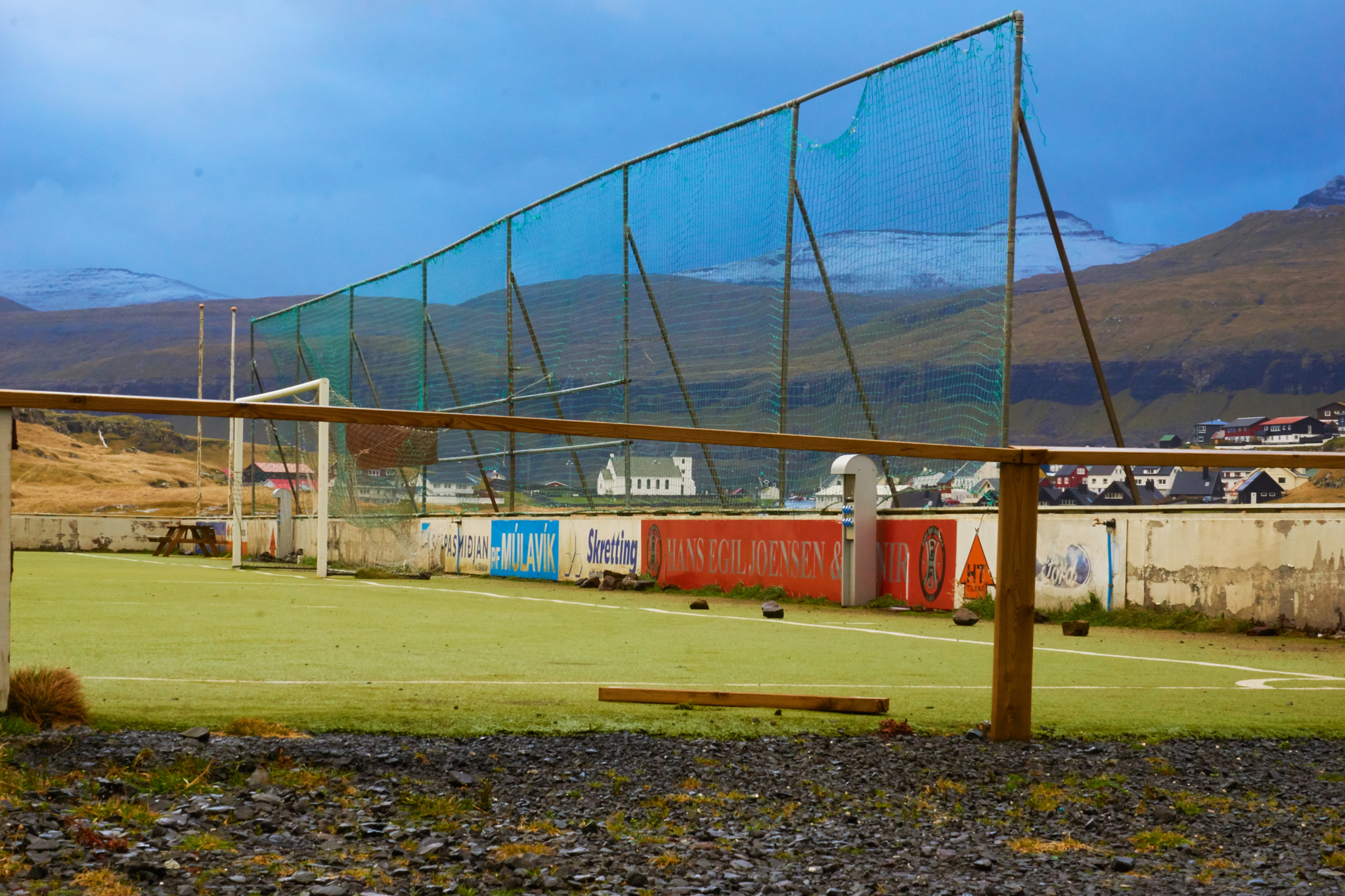 Sony E 55-210mm F4.5-6.3 OSS sample photo. Eiði's football field photography