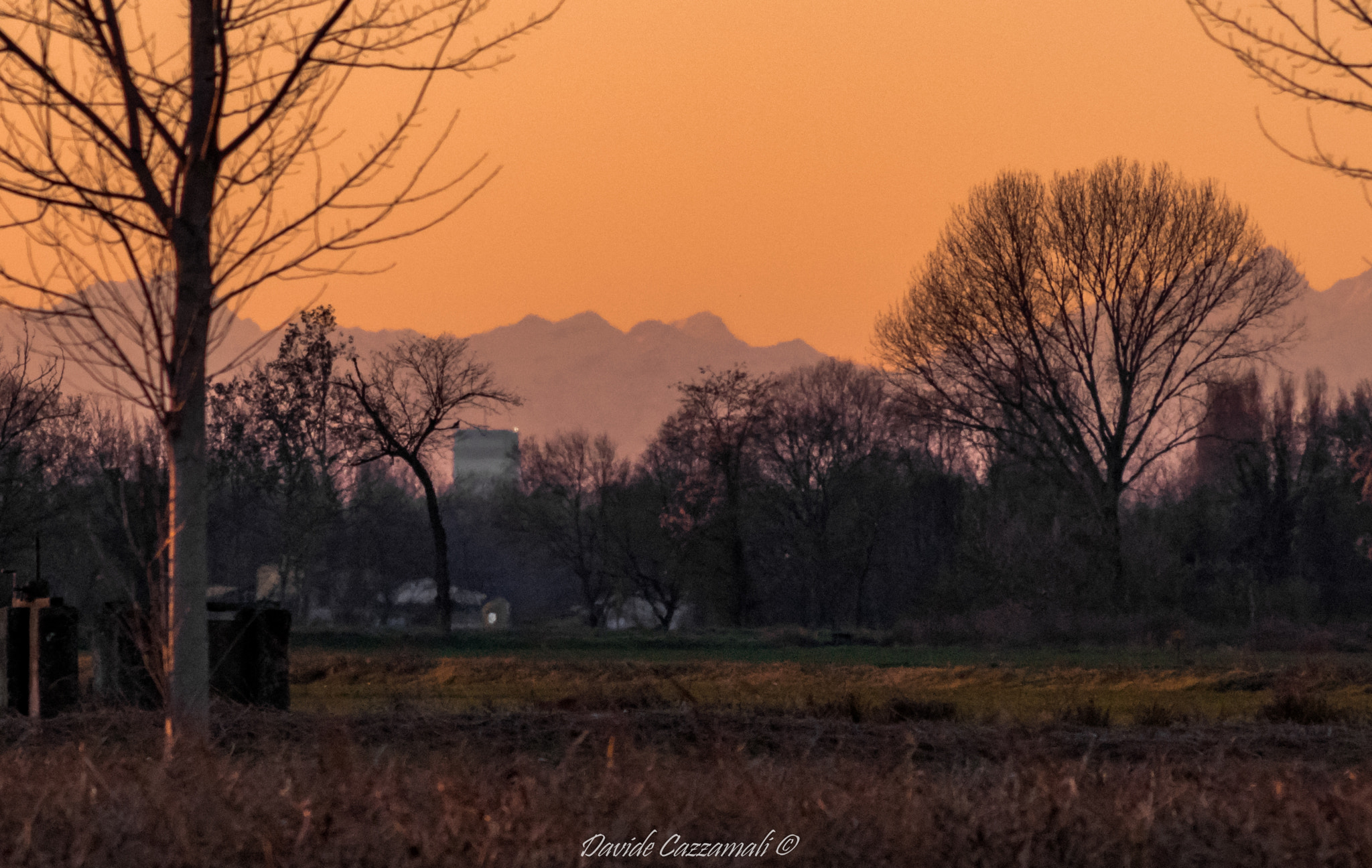HD Pentax DA 55-300mm F4.0-5.8 ED WR sample photo. Torre allianz photography