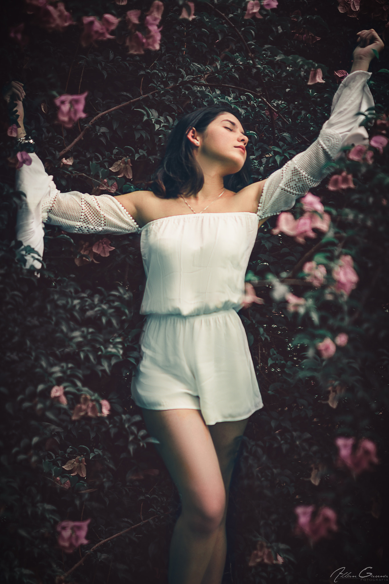 Nikon D7200 + Sigma 50mm F1.4 DG HSM Art sample photo. Let happiness overflow .... photography