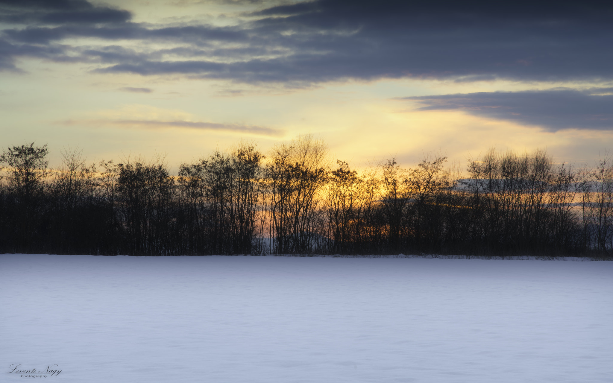 Nikon D600 + AF Nikkor 70-210mm f/4-5.6 sample photo. Cold sunset photography