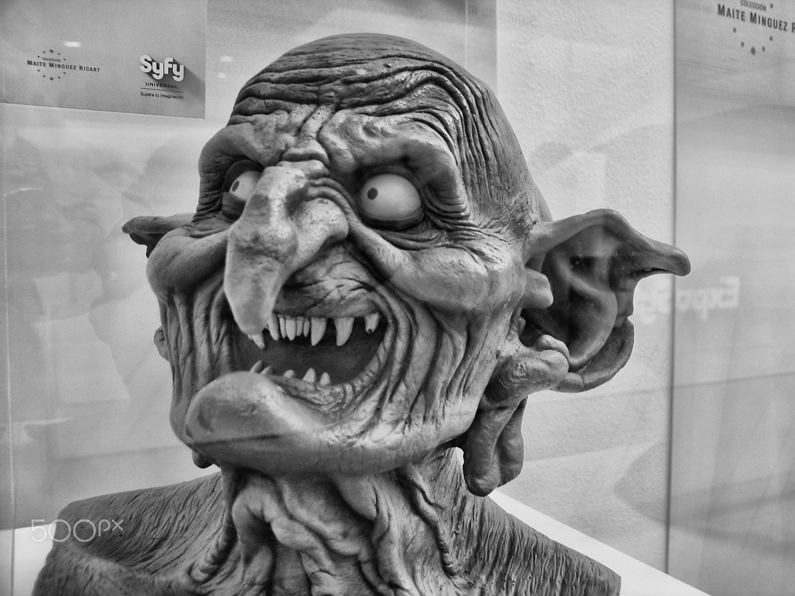 Samsung Pro 815 sample photo. Terror photography