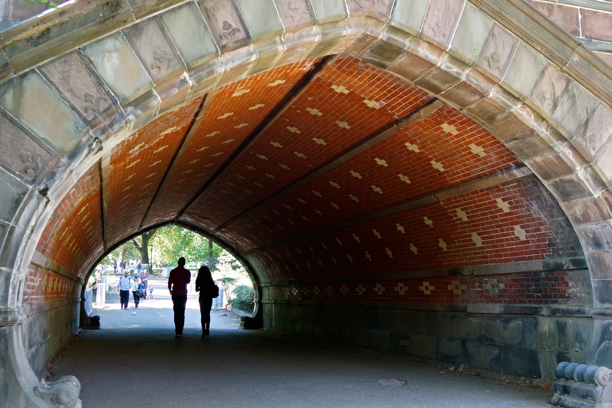 Sony FE 24-240mm F3.5-6.3 OSS sample photo. Greywacke arch / central park photography