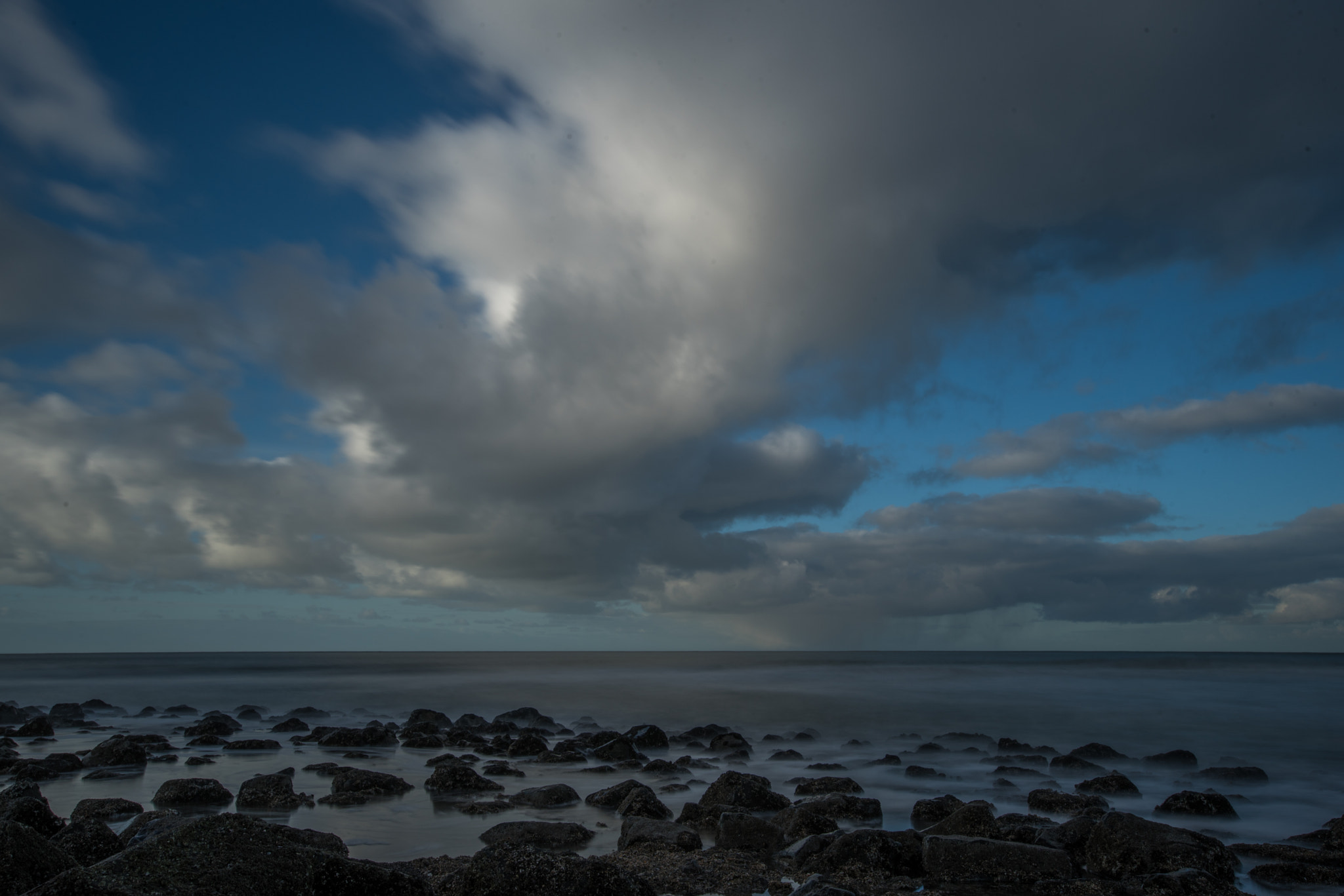 Nikon AF-S Nikkor 17-35mm F2.8D ED-IF sample photo. Stenen photography