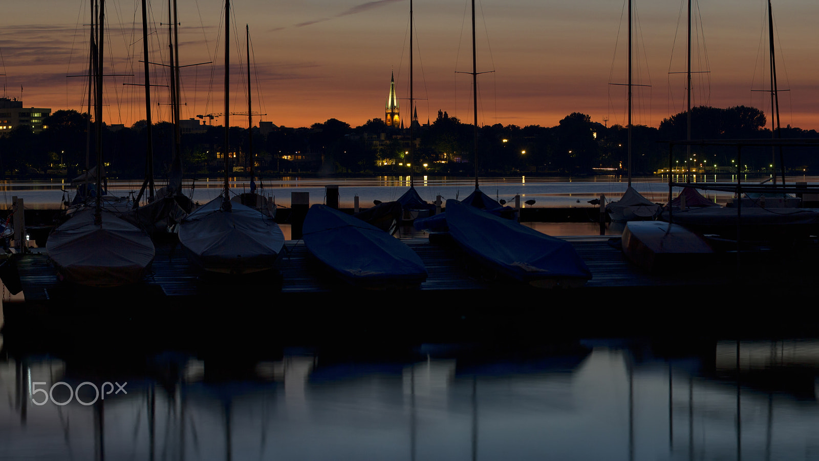 Canon EF-S 60mm F2.8 Macro USM sample photo. Summer nights photography