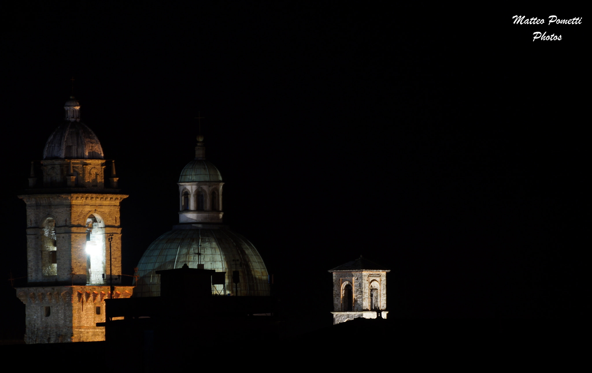 Sony 70-300mm F4.5-5.6 G SSM sample photo. Duomo con campanile e campanone di pontremoli photography