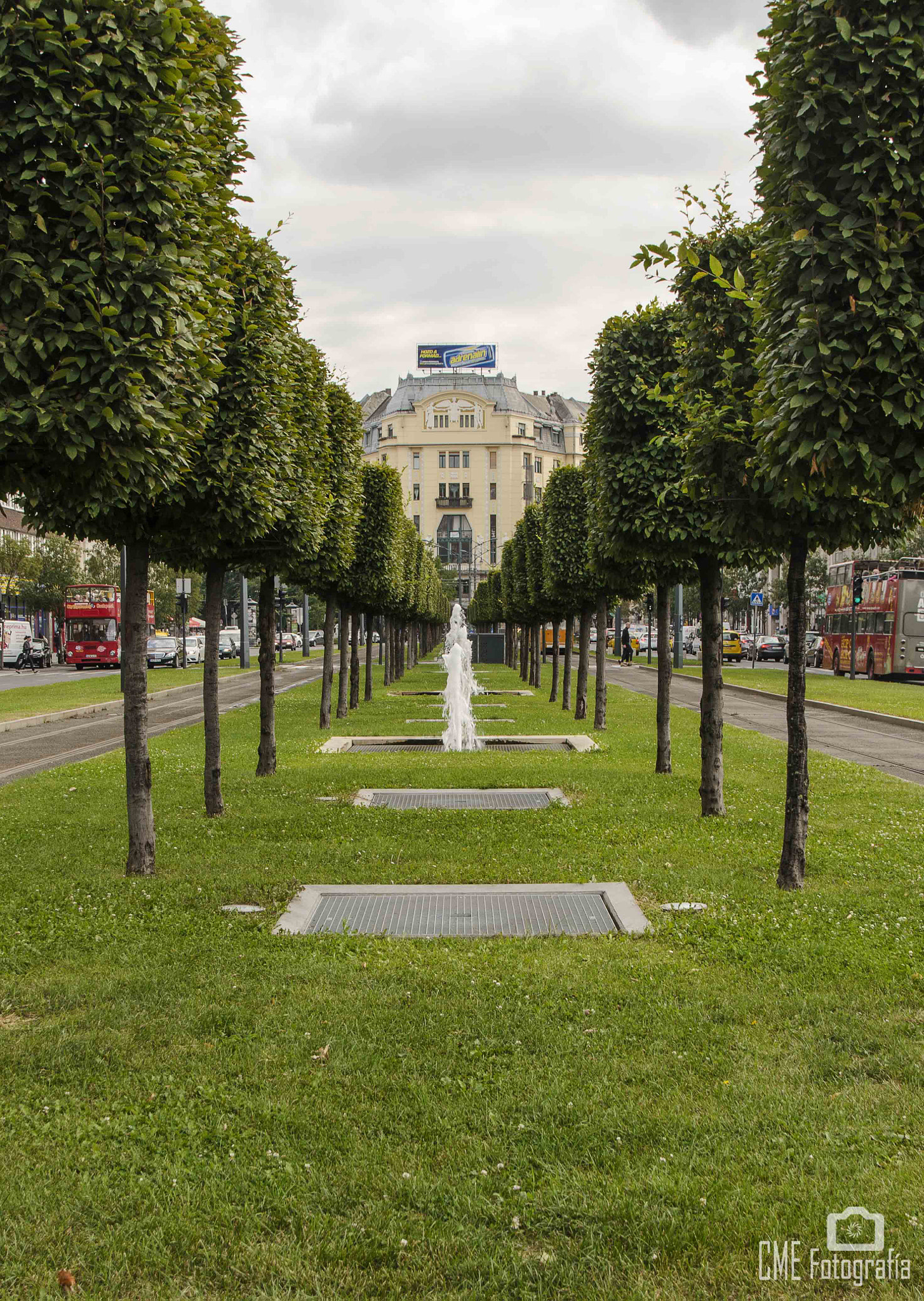 Nikon D5100 + Nikon PC-E Nikkor 24mm F3.5D ED Tilt-Shift sample photo. Budapest (hungría) photography