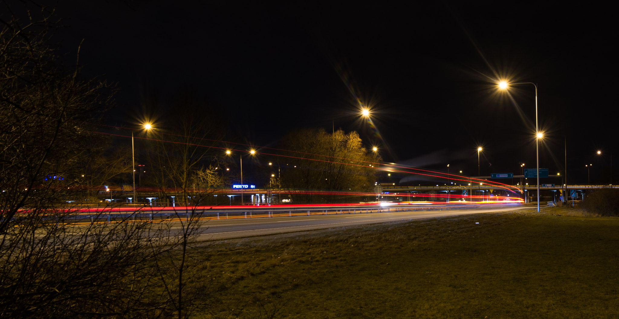 Nikon D600 sample photo. Evening traffic photography