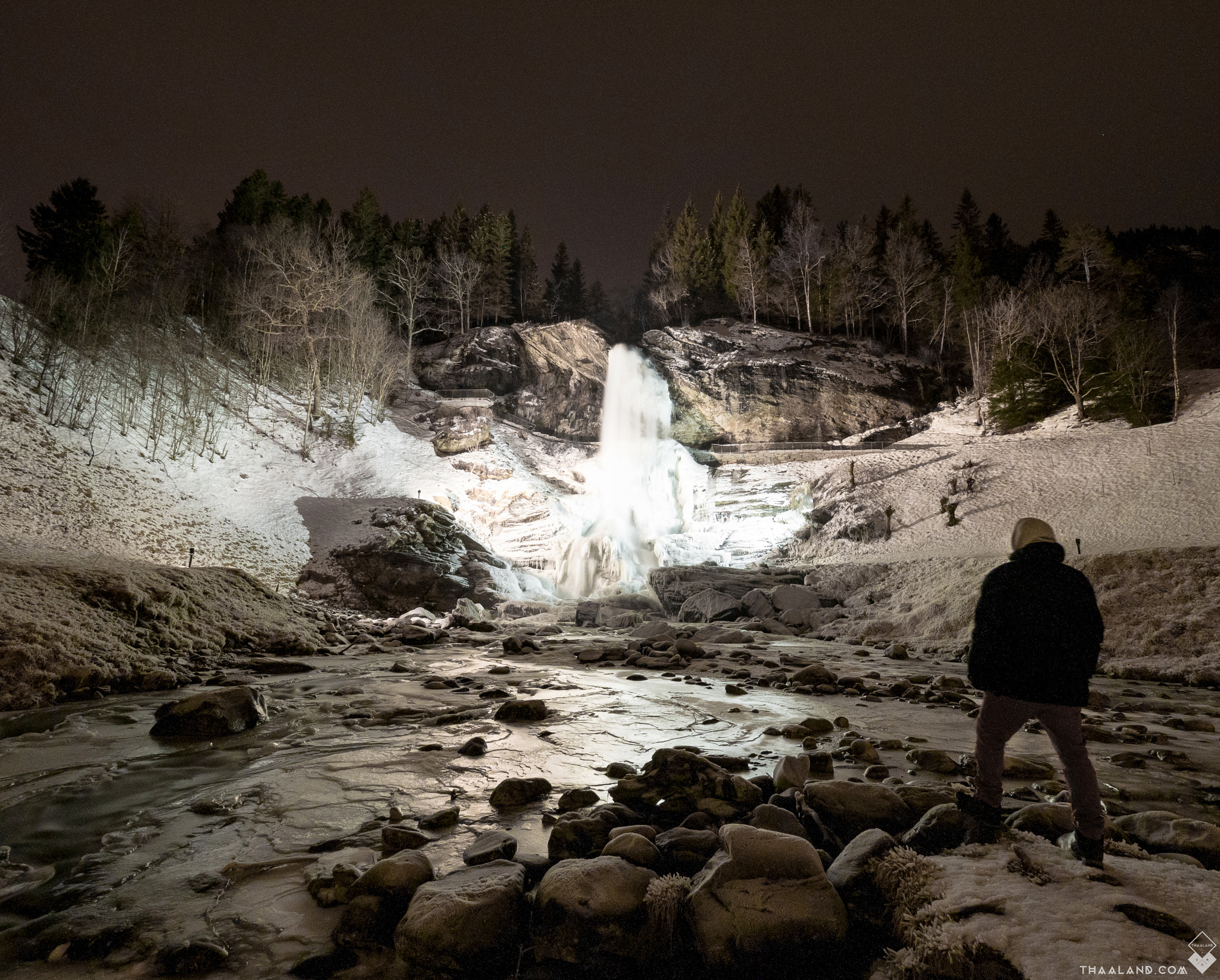 Olympus OM-D E-M1 sample photo. Steinsdalsfossen photography