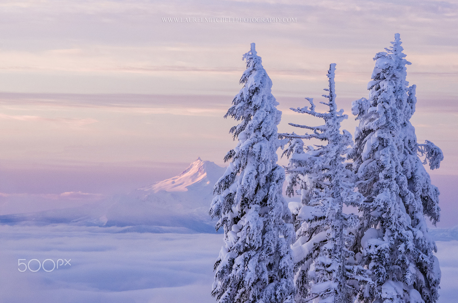Nikon AF-S Nikkor 70-200mm F2.8G ED VR II sample photo. Above & beyond winter photography