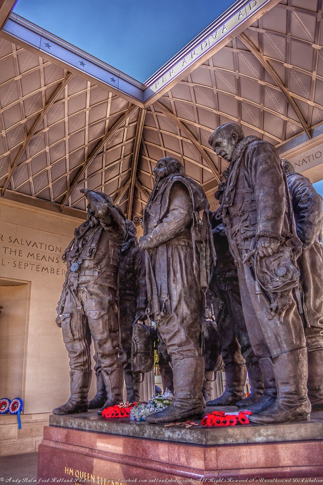 Canon EOS 5D Mark II sample photo. Bomber command memorial. london. photography