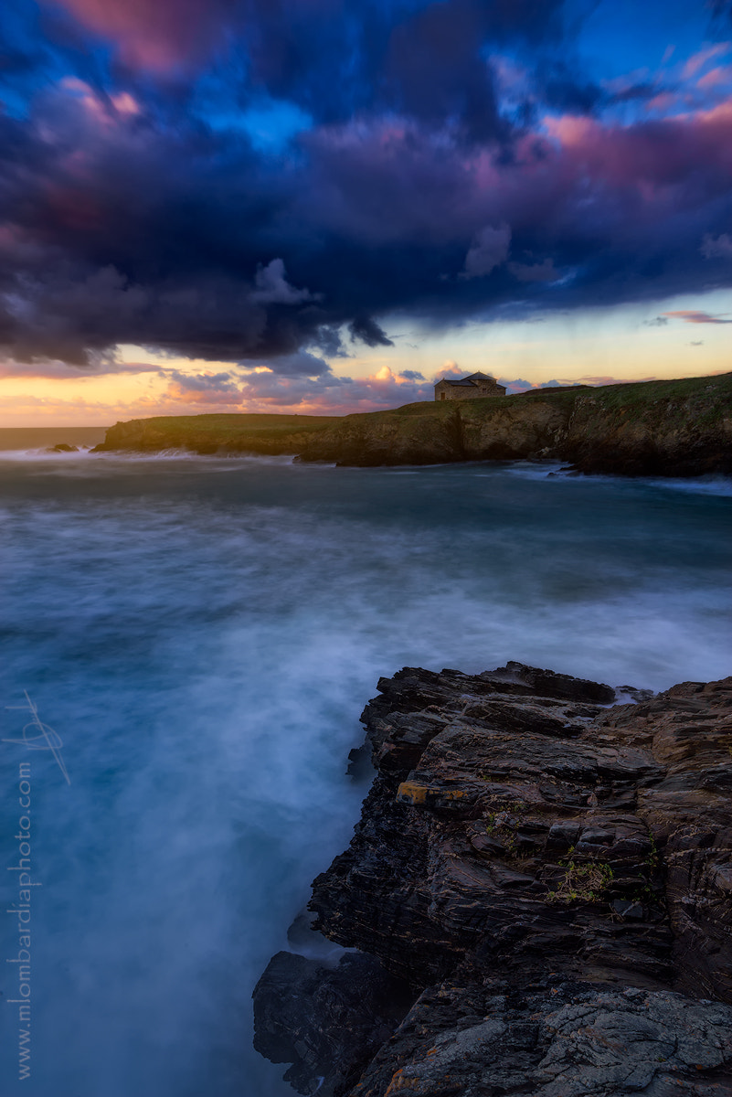 Sony a7R + Sony Vario-Sonnar T* 16-35mm F2.8 ZA SSM sample photo. The lost temple ii photography