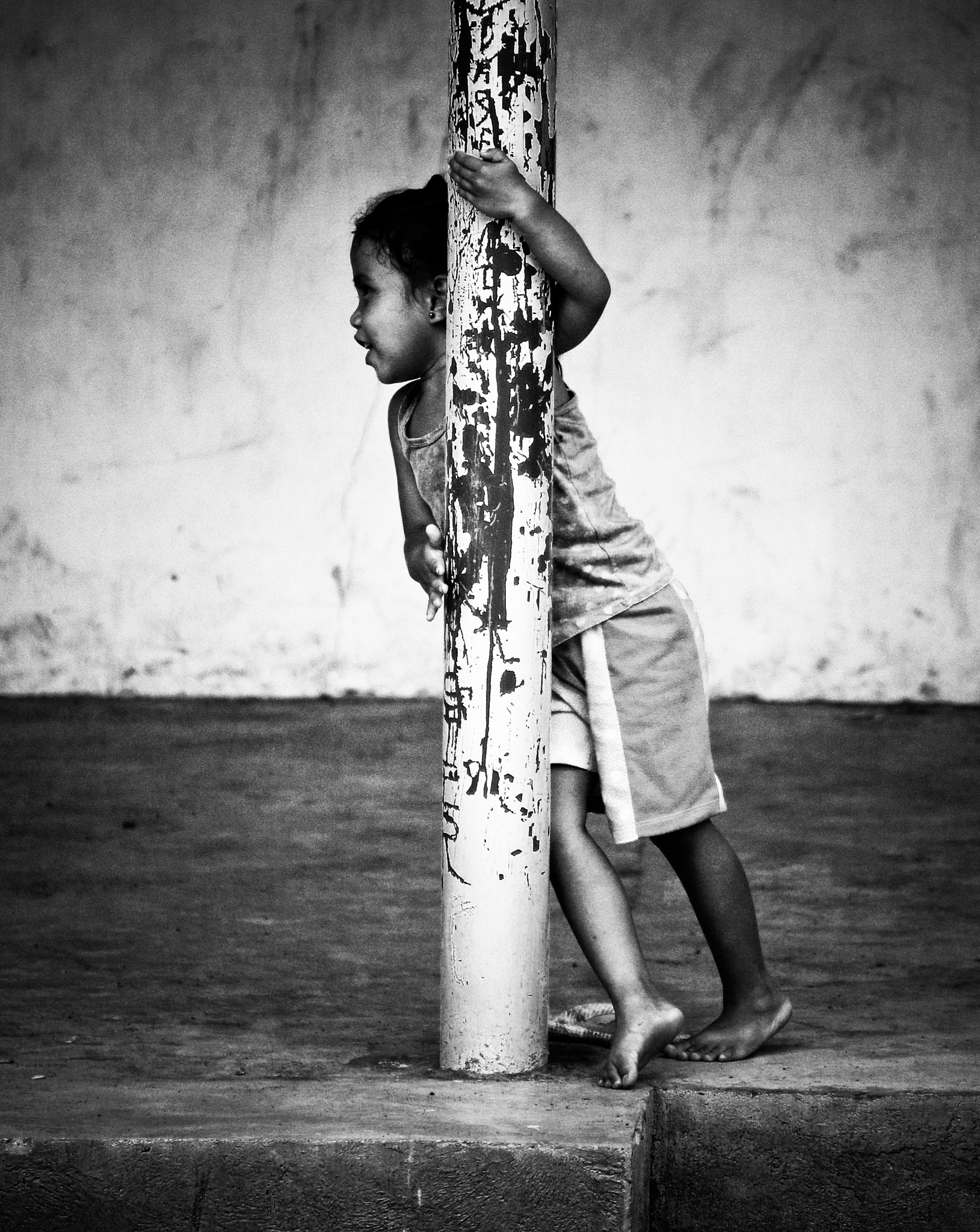 Sigma 70-200mm F2.8 EX DG OS HSM sample photo. Pole dancer photography