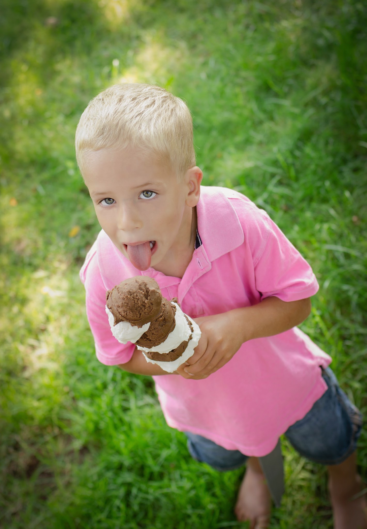 Nikon AF Nikkor 50mm F1.4D sample photo. An image of my nephew enjoying a big ice cream cone! photography