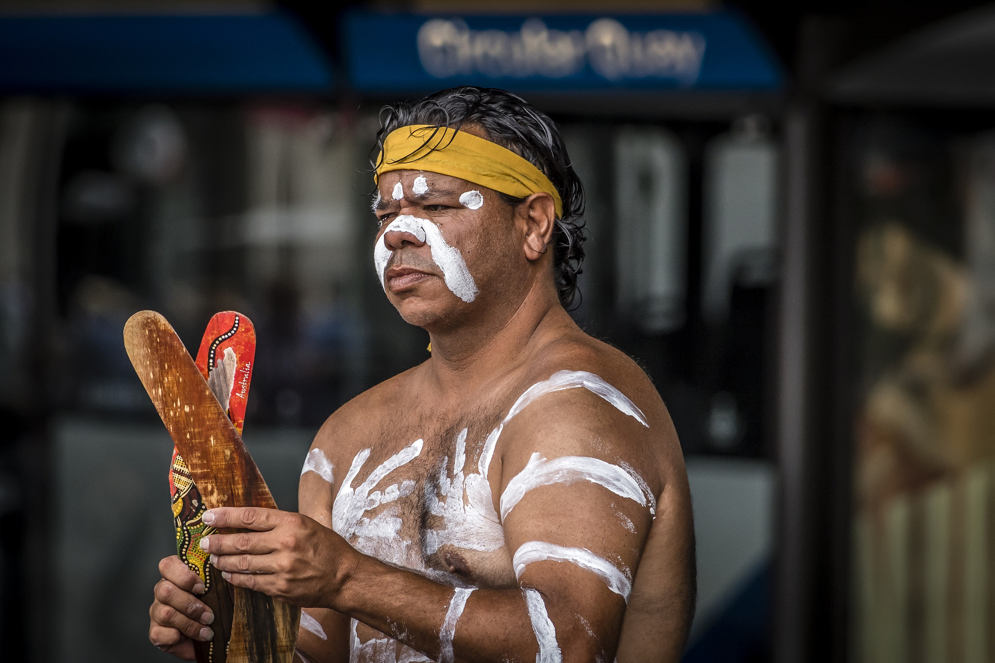 Nikon D810 sample photo. Aboriginal street performer at circular quay. photography