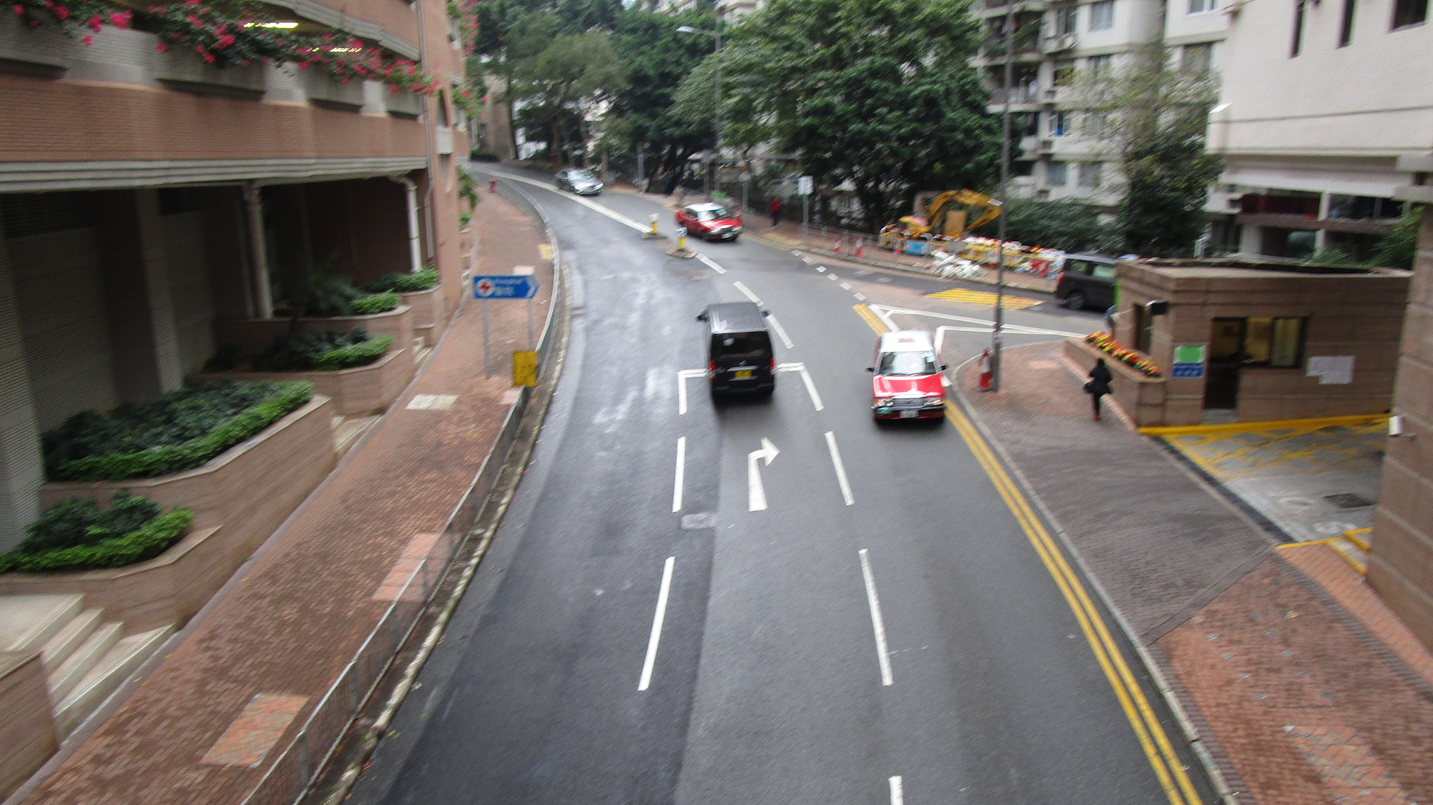 Canon PowerShot ELPH 190 IS (IXUS 180 / IXY 190) sample photo. Kennedy road from high above photography