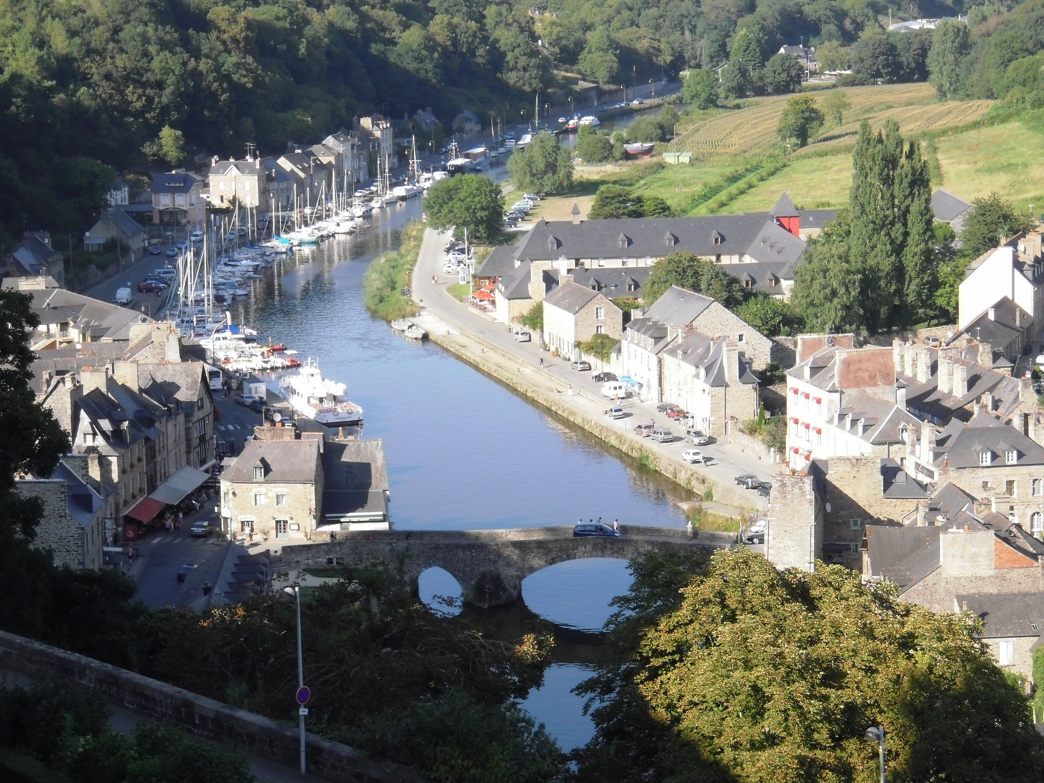 Olympus u550WP,S550WP sample photo. Pont sur dinant, france photography