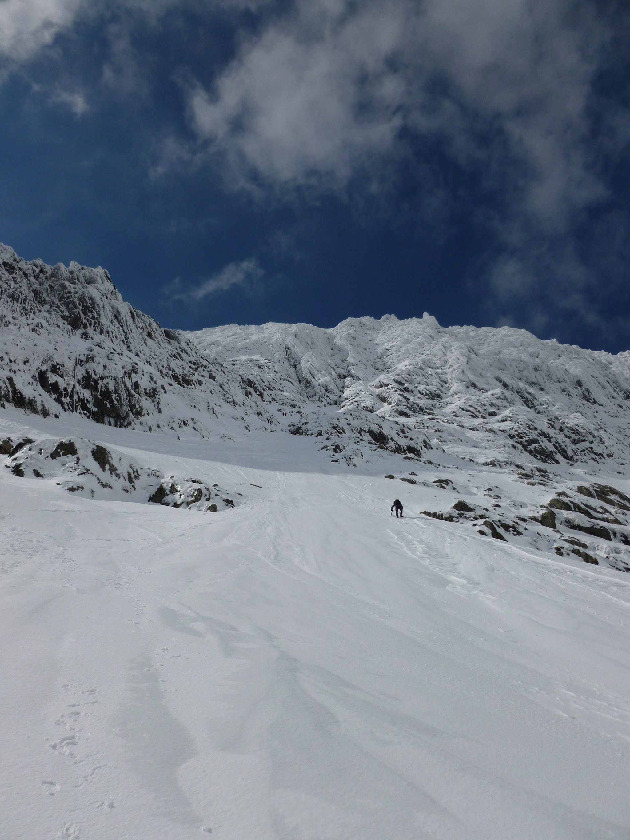 Panasonic Lumix DMC-FH25 (Lumix DMC-FS35) sample photo. Central trinity gully, snowdon photography