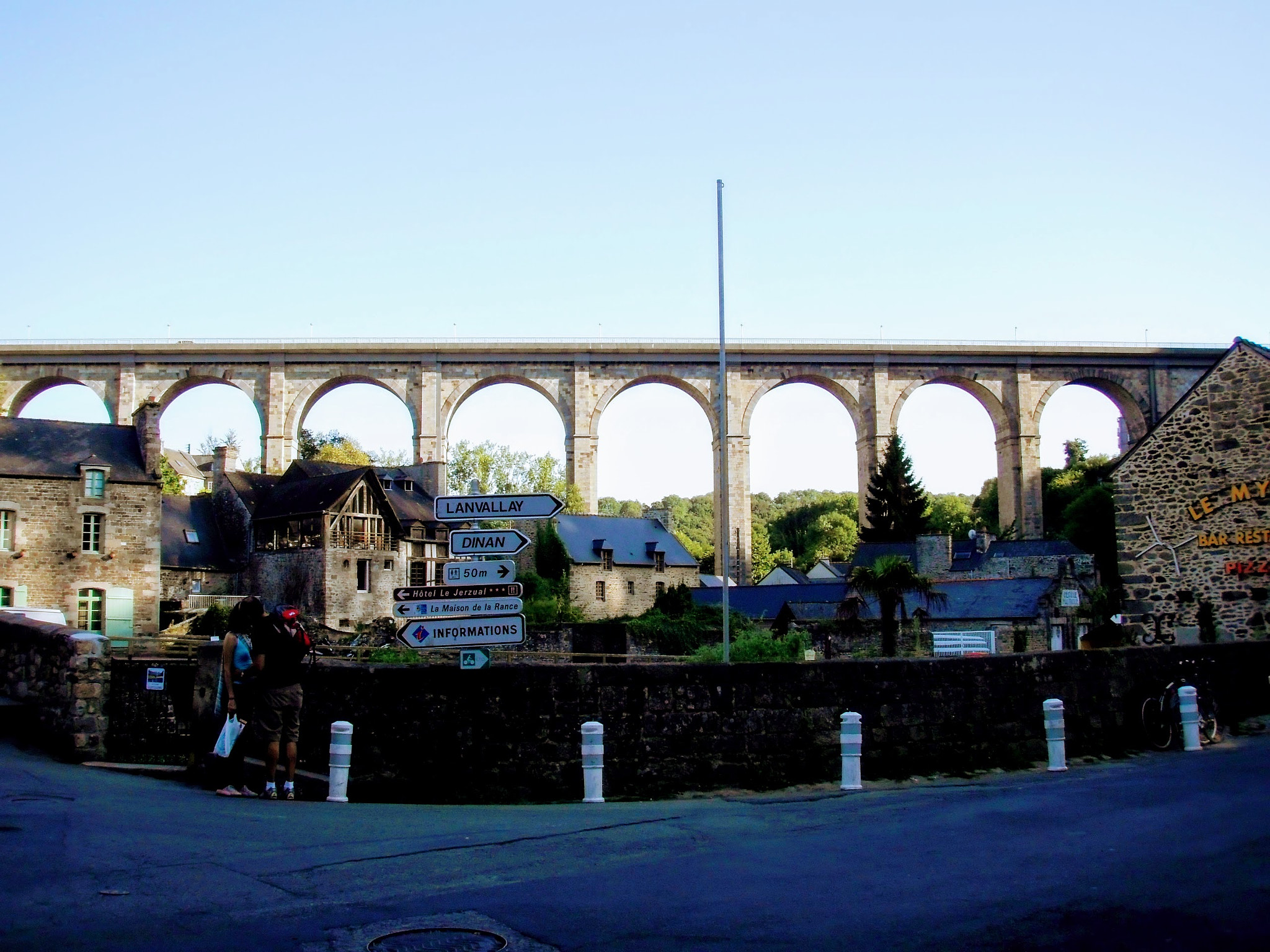 Olympus u550WP,S550WP sample photo. Pont en dinan photography