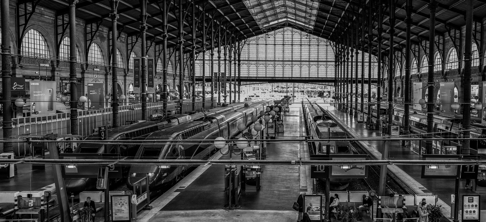 Fujifilm XC 16-50mm F3.5-5.6 OIS sample photo. Euro star terminal paris photography