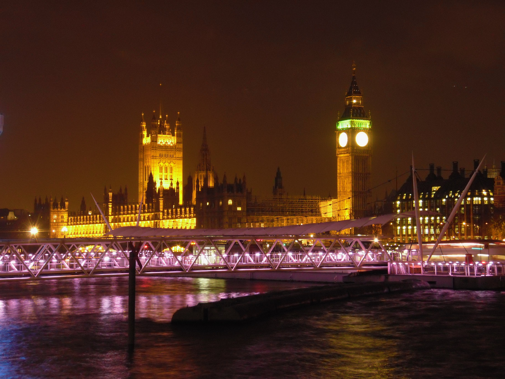 Olympus u550WP,S550WP sample photo. London by night photography