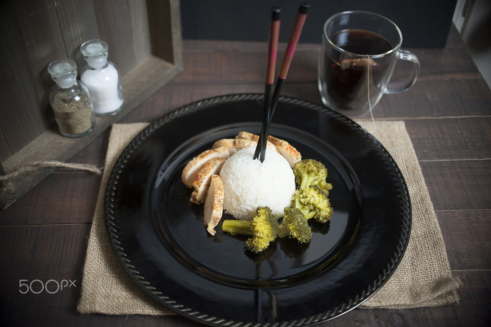 Nikon AF-S DX Micro Nikkor 40mm F2.8 sample photo. Dinner photography
