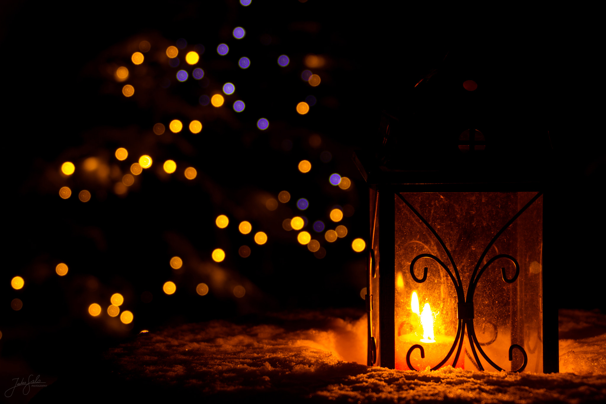 Canon EF 75-300mm F4.0-5.6 IS USM sample photo. Candle flame in winter night. photography