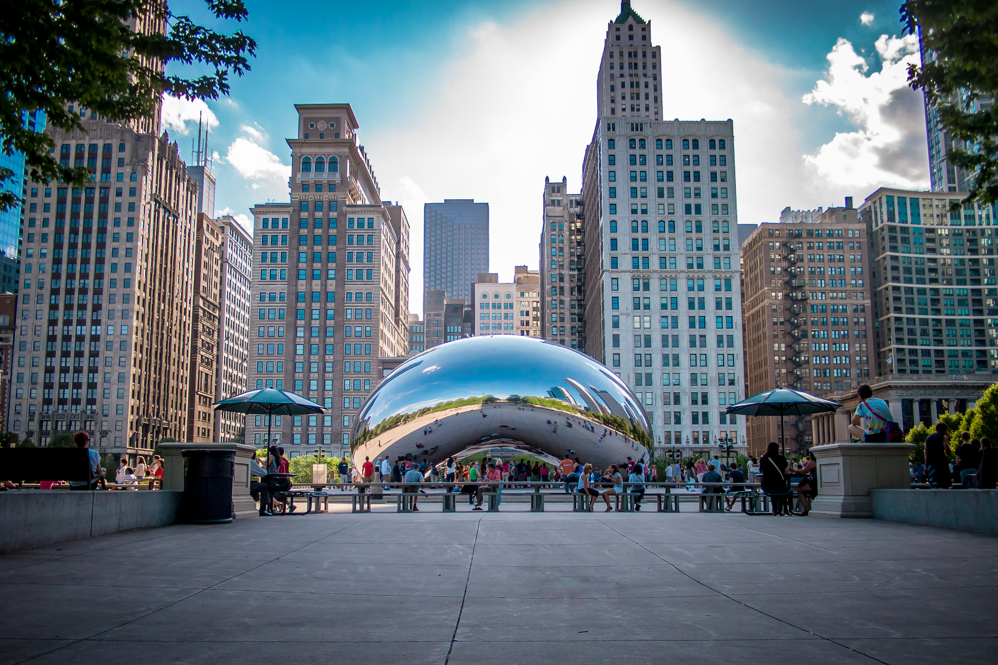 Olympus PEN E-PM1 + Panasonic Lumix G 14mm F2.5 ASPH sample photo. Chicago bean photography