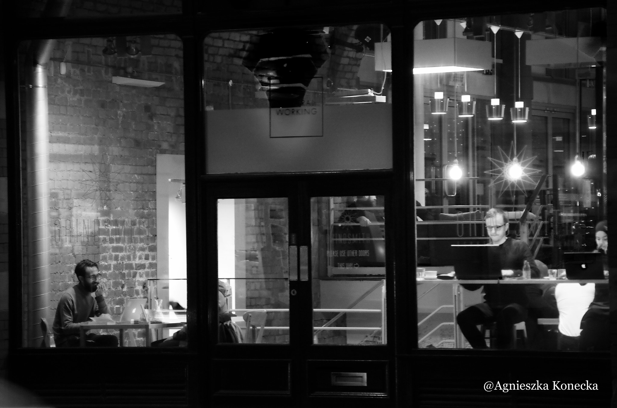 HD Pentax DA 55-300mm F4.0-5.8 ED WR sample photo. Coffe time photography