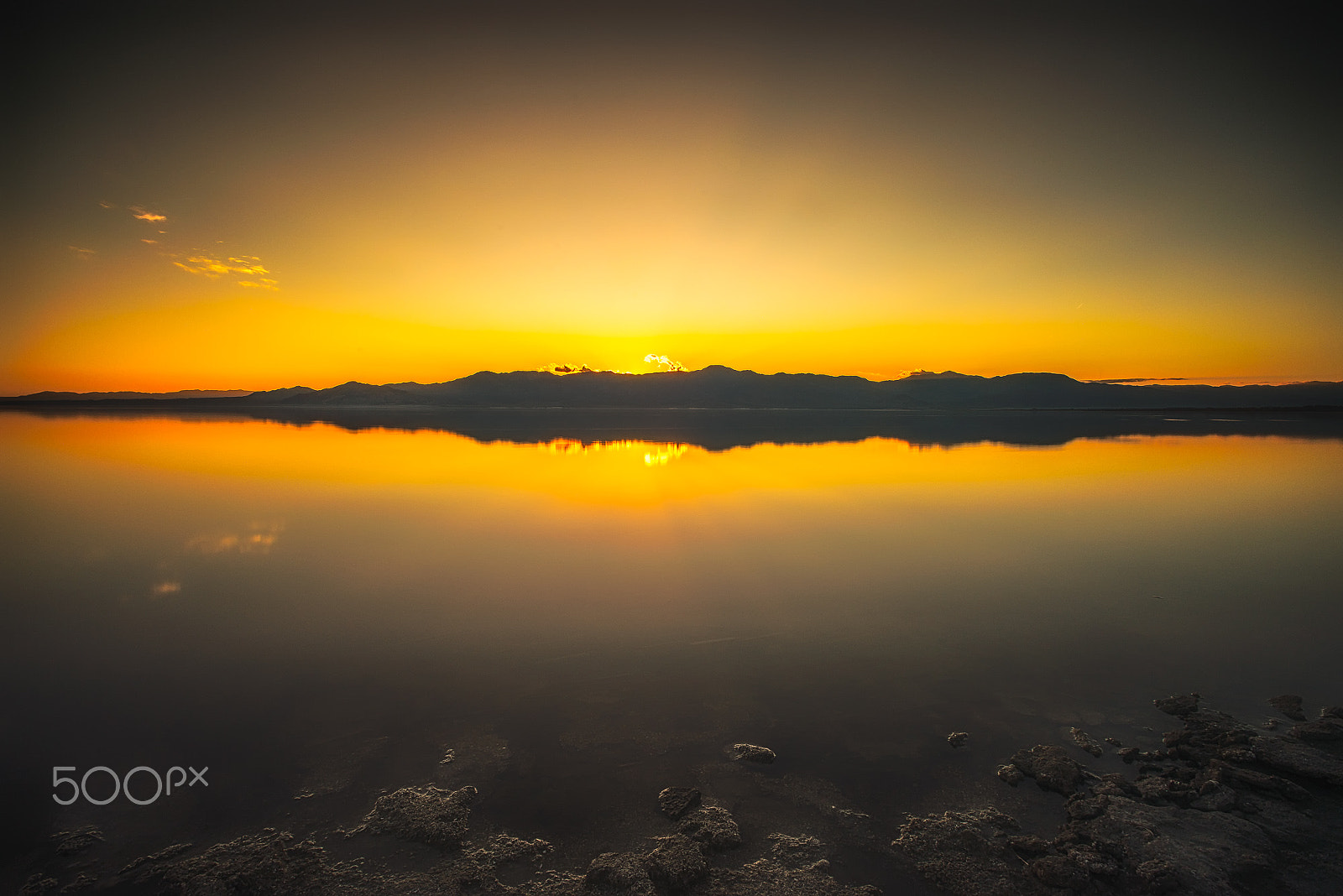Nikon AF-S Nikkor 17-35mm F2.8D ED-IF sample photo. "sss".. sunset in salton sea photography