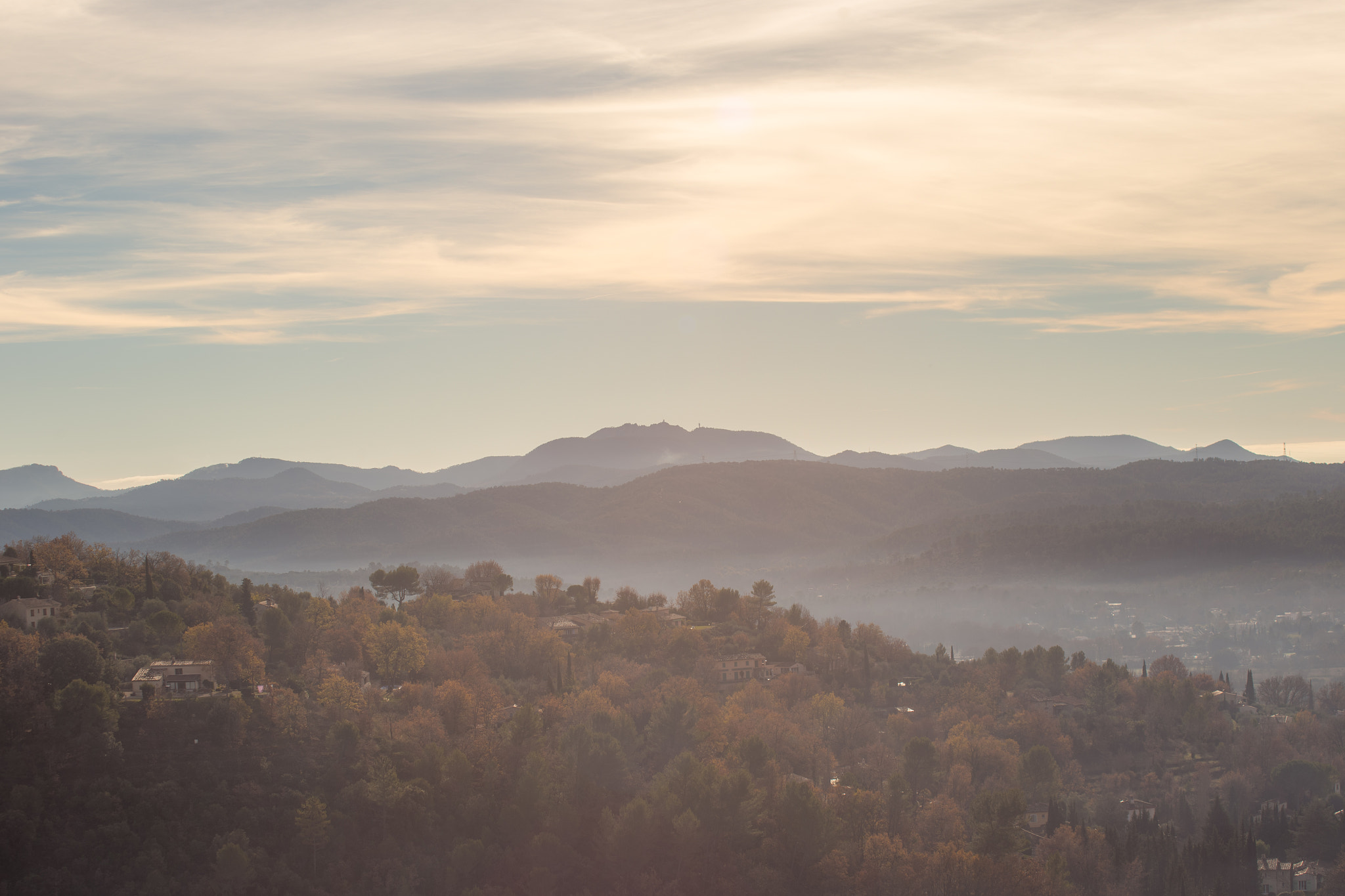 Canon EOS 6D + Canon EF 70-210mm f/4 sample photo. Douce france photography