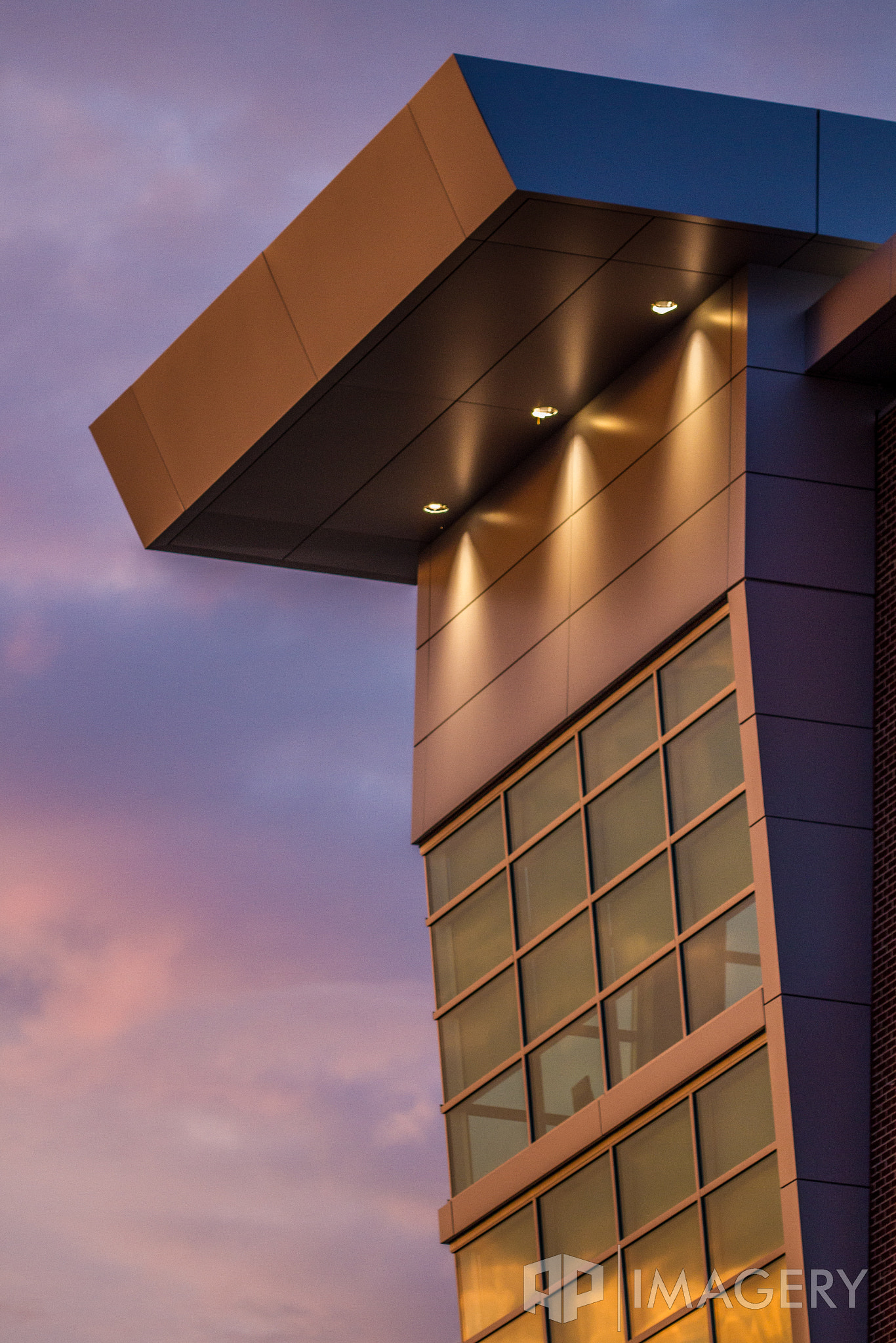 Sigma APO Macro 150mm f/2.8 EX DG HSM sample photo. Hampton inn - waterfront photography