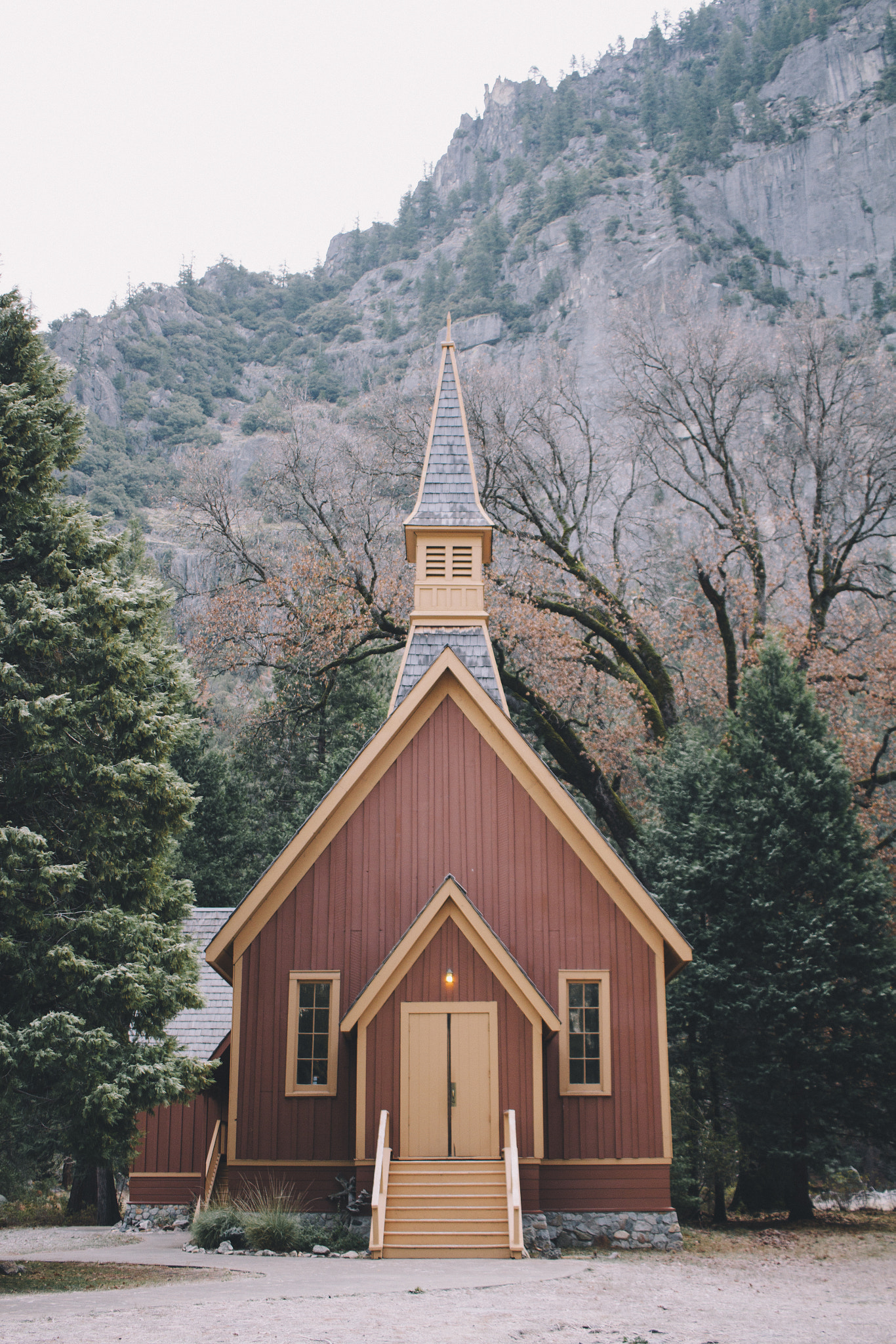 Canon EF-S 24mm F2.8 STM sample photo. Yosemite photography