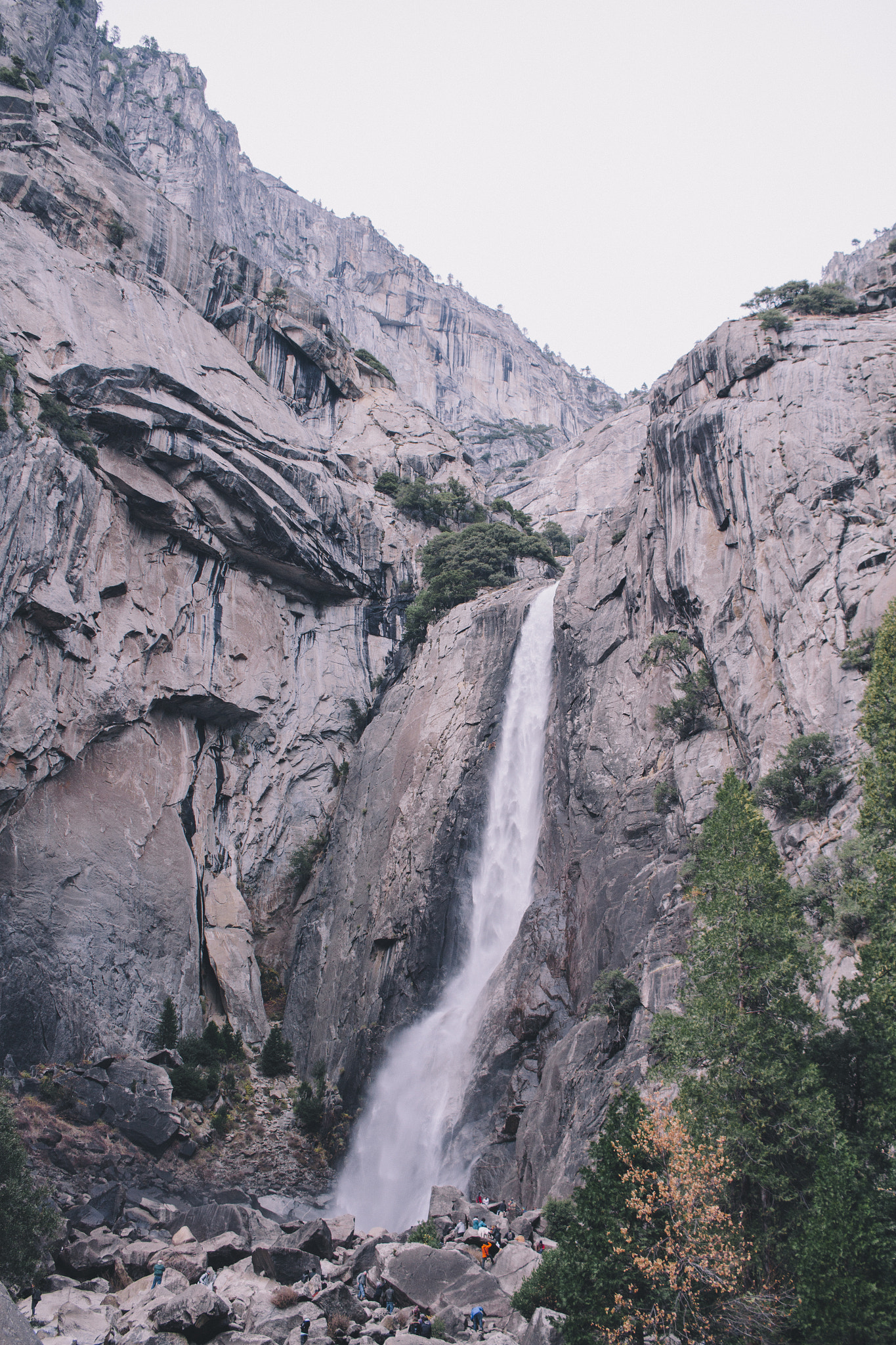 Canon EF-S 24mm F2.8 STM sample photo. Yosemite photography