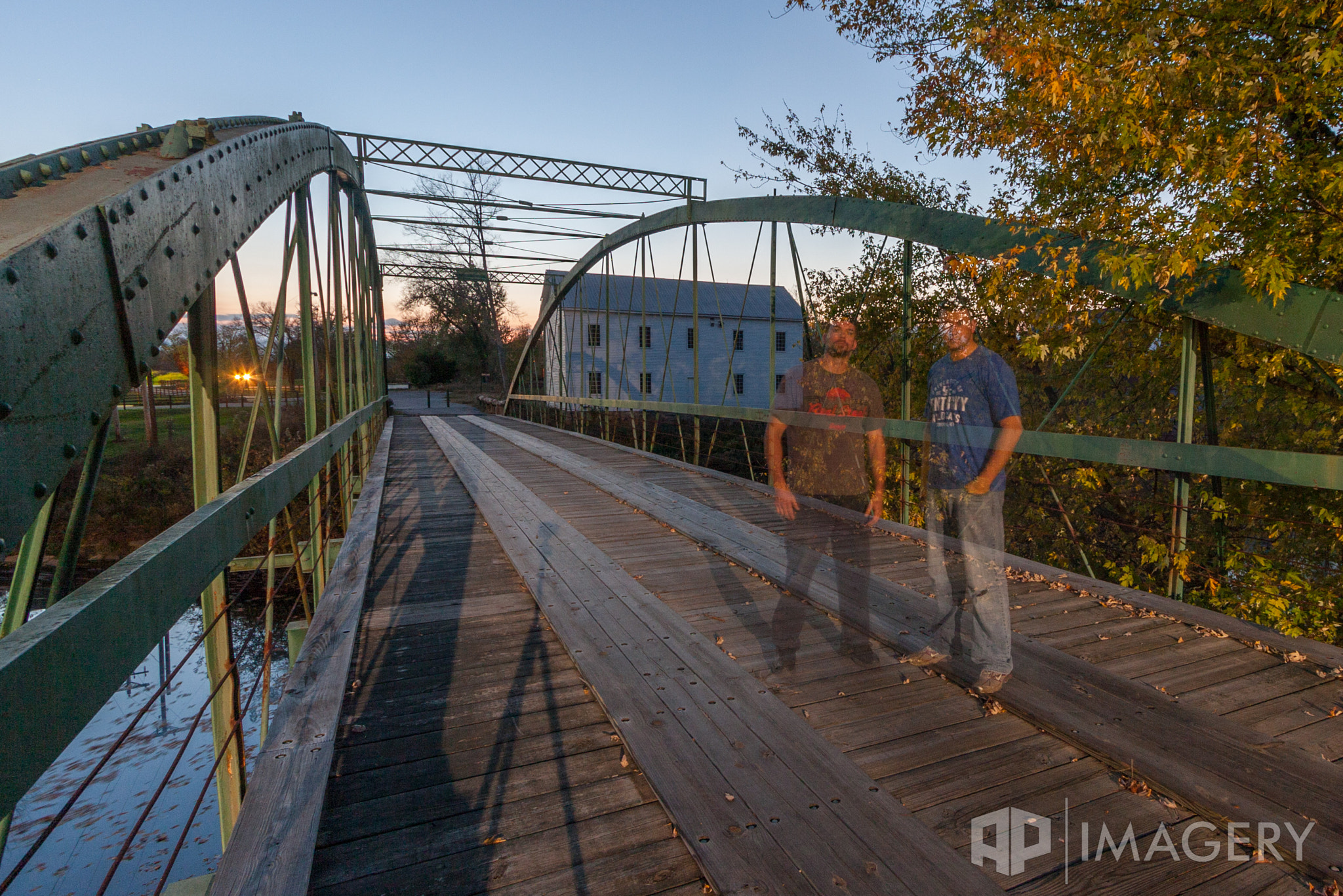 Canon EOS 40D + Canon EF-S 10-22mm F3.5-4.5 USM sample photo. Falls of rough - bridge selfie photography