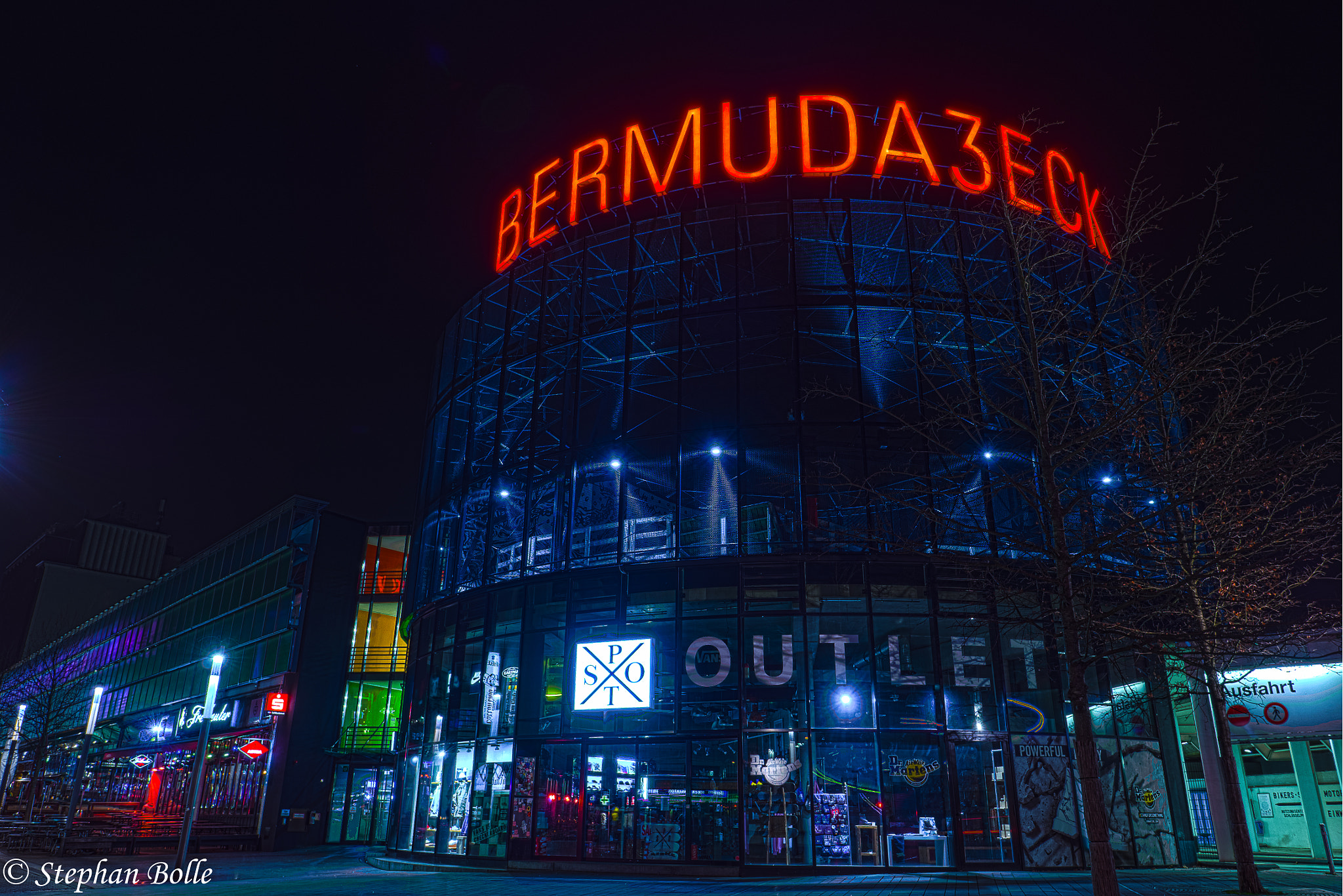 OLYMPUS M.12mm F2.0 sample photo. Bermuda3eck bochum photography
